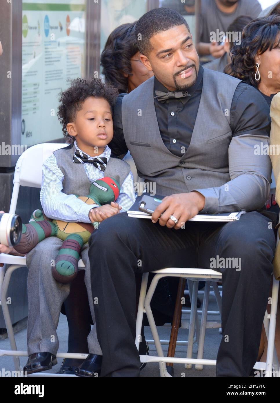 David Otunga, David Otunga Jr. as Jennifer Hudson receives a star on