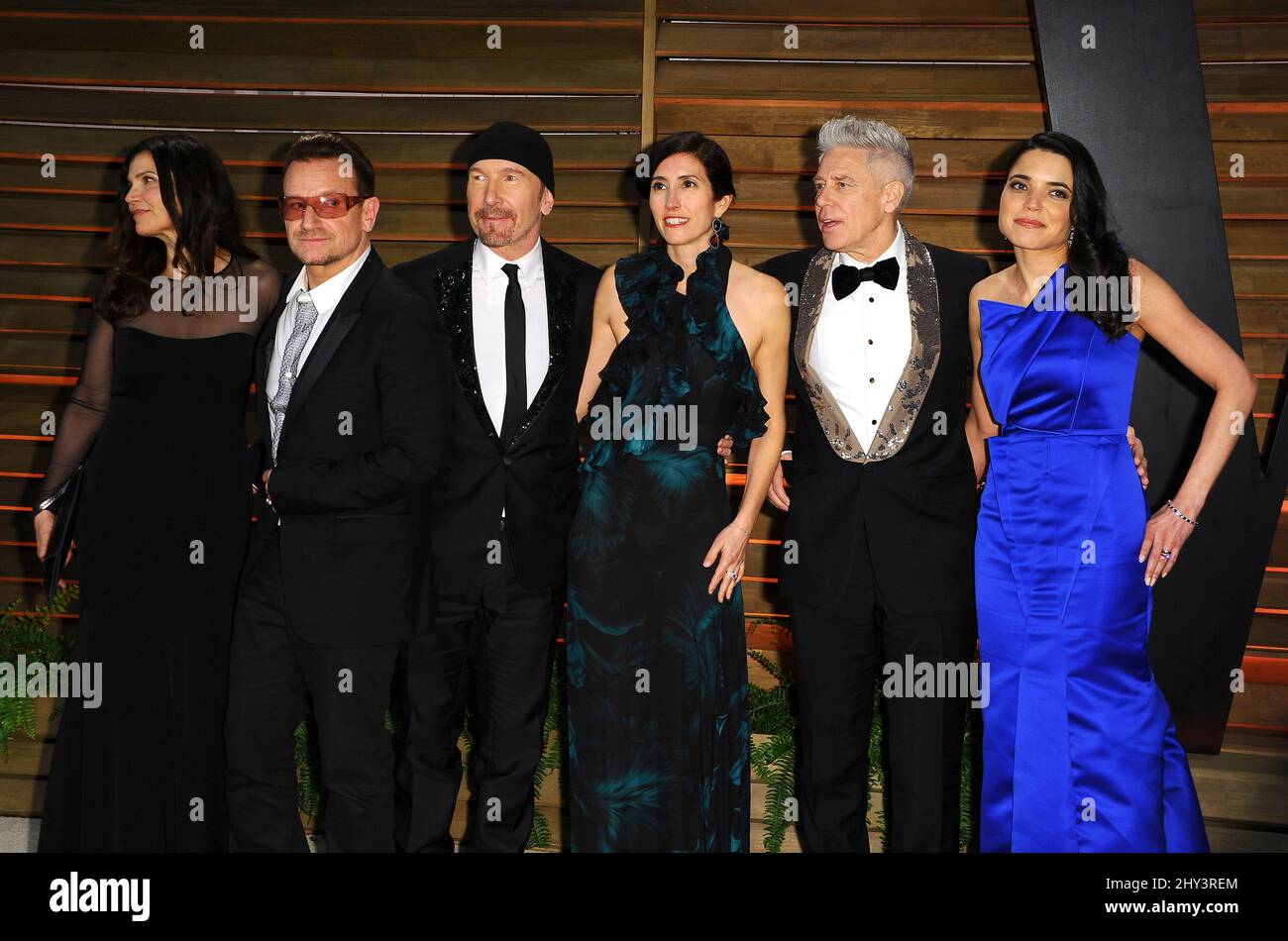 Ali Hewson, Bono, The Edge, Morleiagh Steinberg, Adam Clayton an attending the Vanity Fair Oscar Party hosted by editor Graydon Carter at the Sunset Plaza parking lot Stock Photo