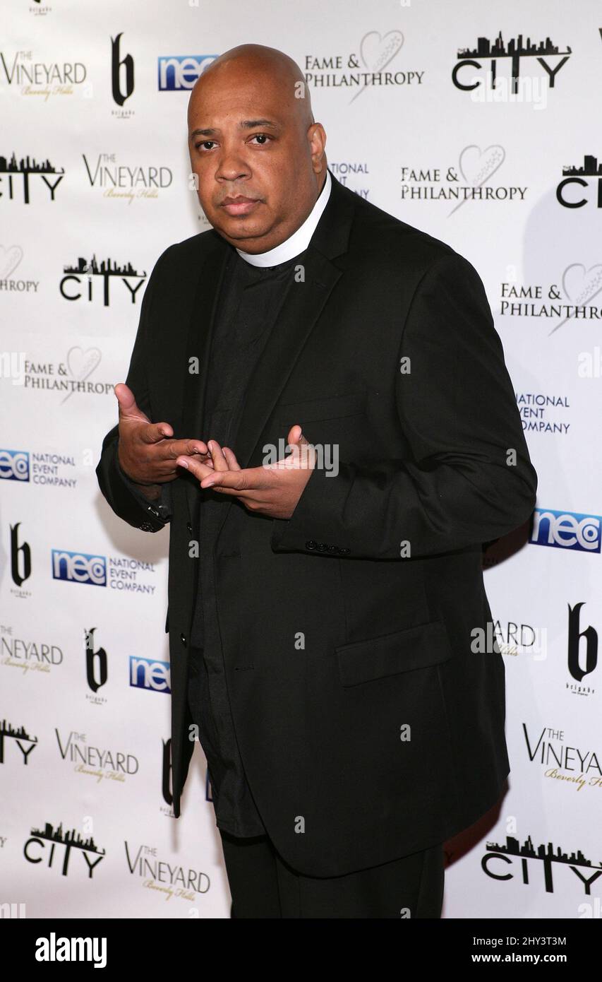Reverend Run attending the Fame and Philanthropy Post-Oscar Gala ...