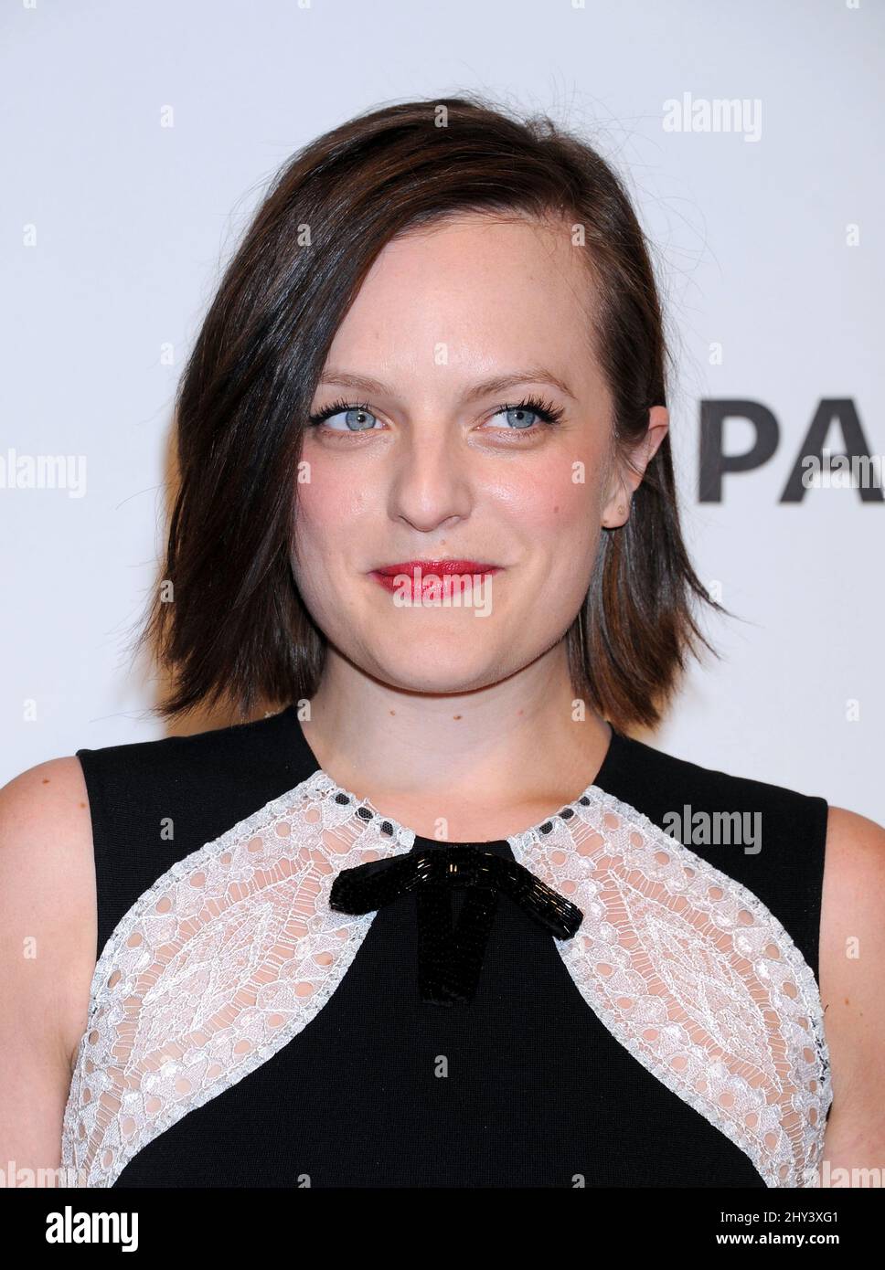 Elisabeth moss attending mad men cast 31st annual paleyfest hi-res