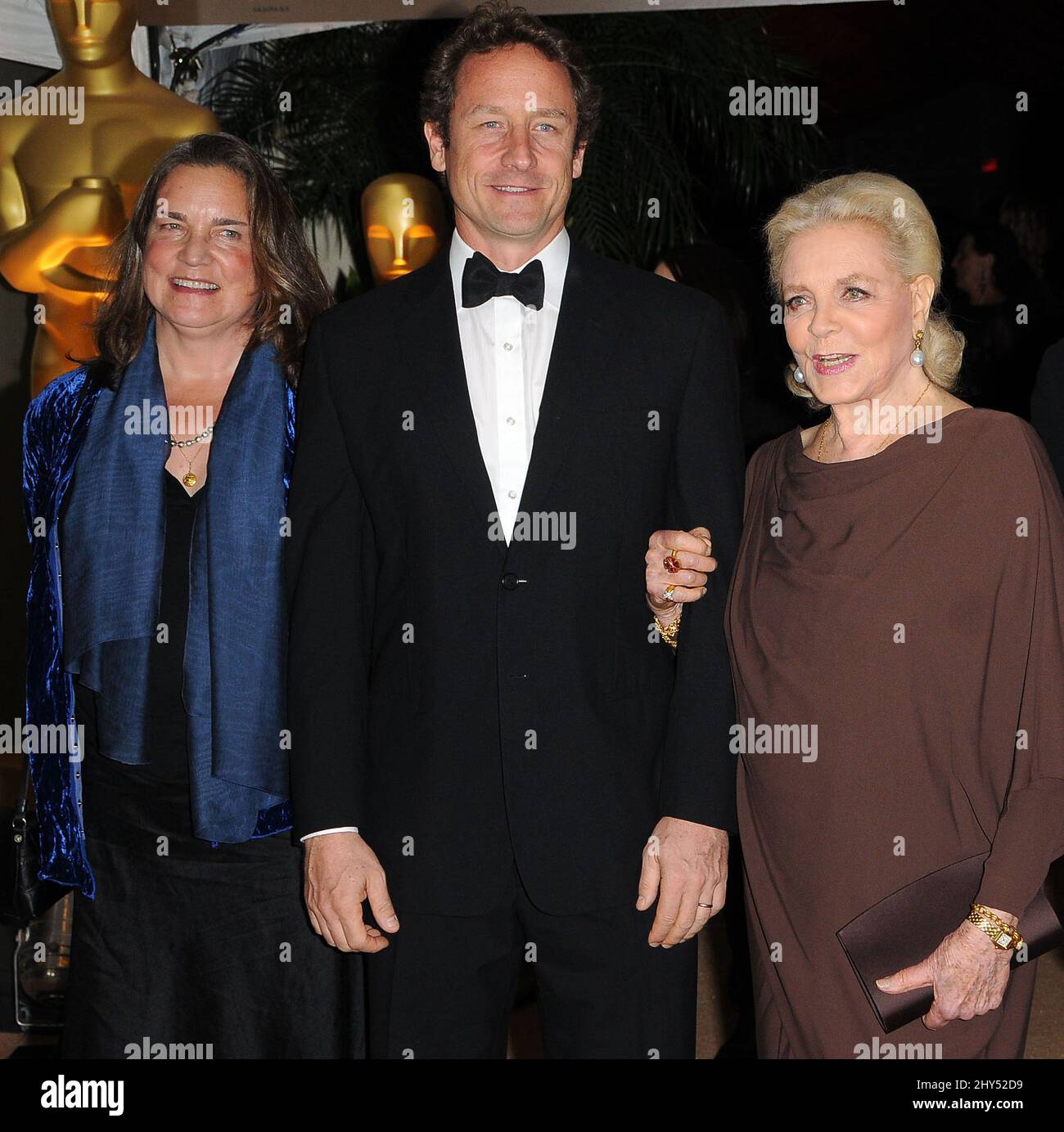 November 14, 2009 Hollywood, Ca. Leslie Bogart, Sam Robards and mother Lauren Bacall Academy of Motion Pictures and Sciences' 2009 Governors Awards Gala held at the Grand Ballroom Benkey/JPegFoto Stock Photo