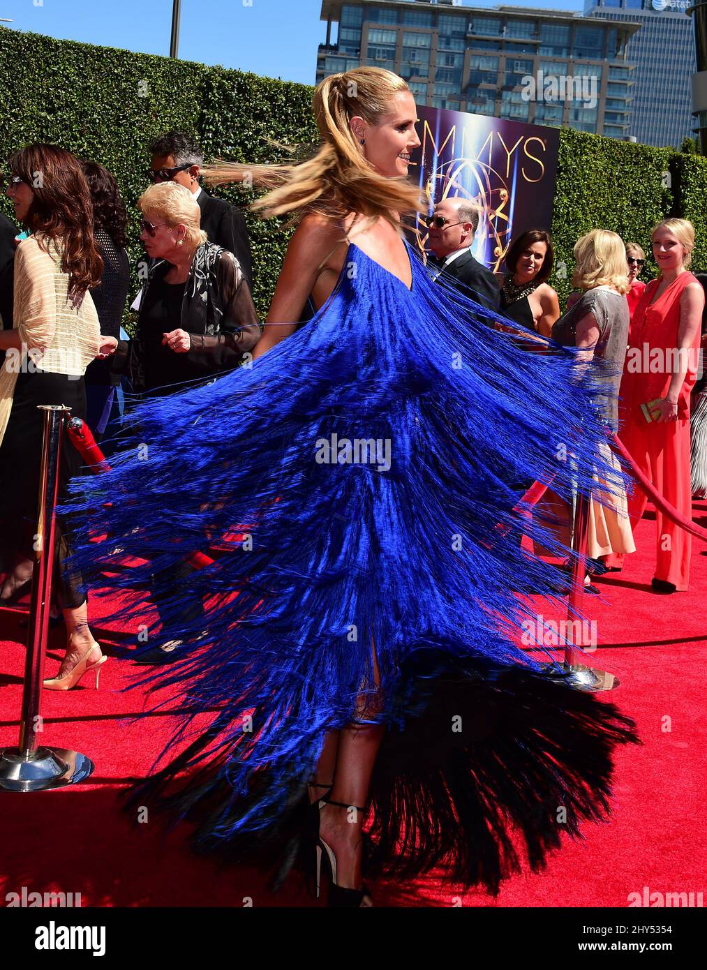 Heidi klum 2014 emmys hotsell
