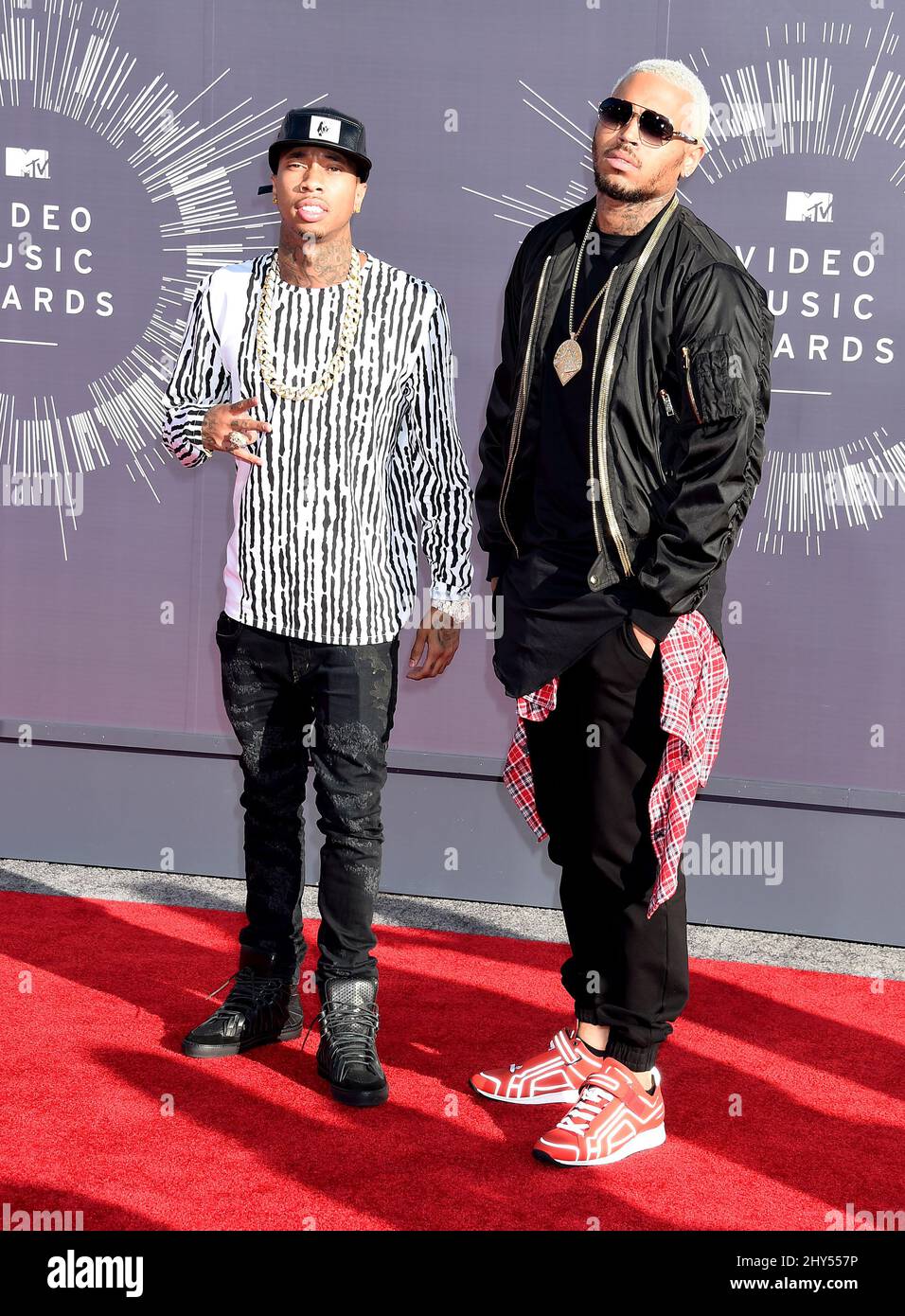Chris Brown arriving at the 2014 MTV Video Music Awards held at The Forum Stock Photo