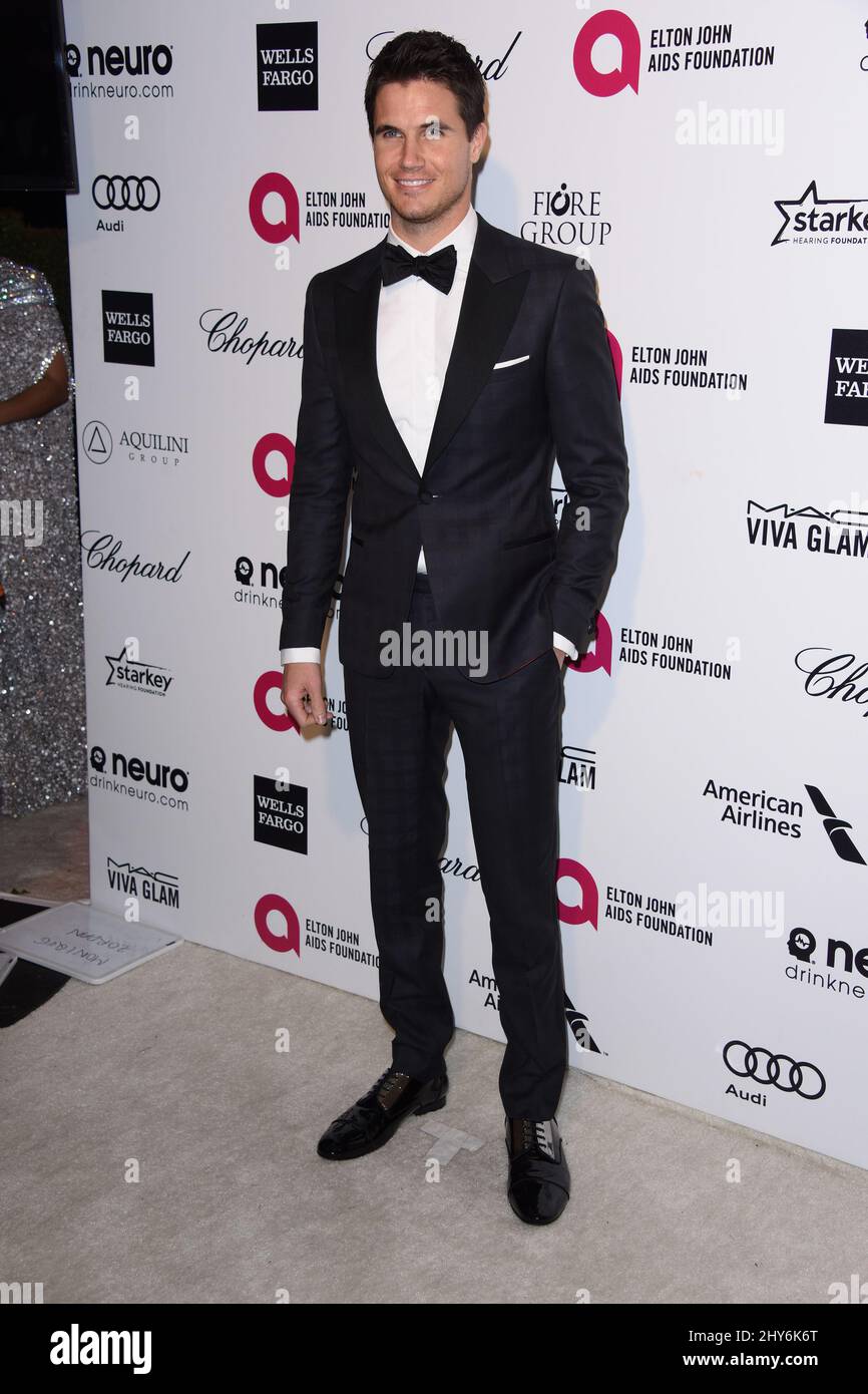 Robbie Amell arrives at the 87th Academy Awards 2015 Elton John AIDS Foundation Oscar Party Stock Photo