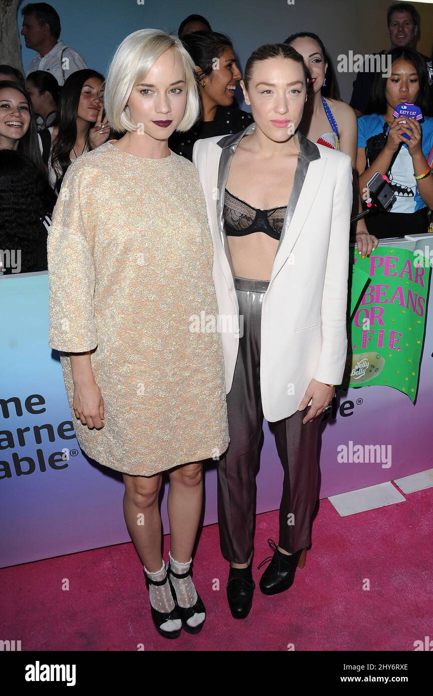 Mia moretti and caitlin moe hi-res stock photography and images - Alamy