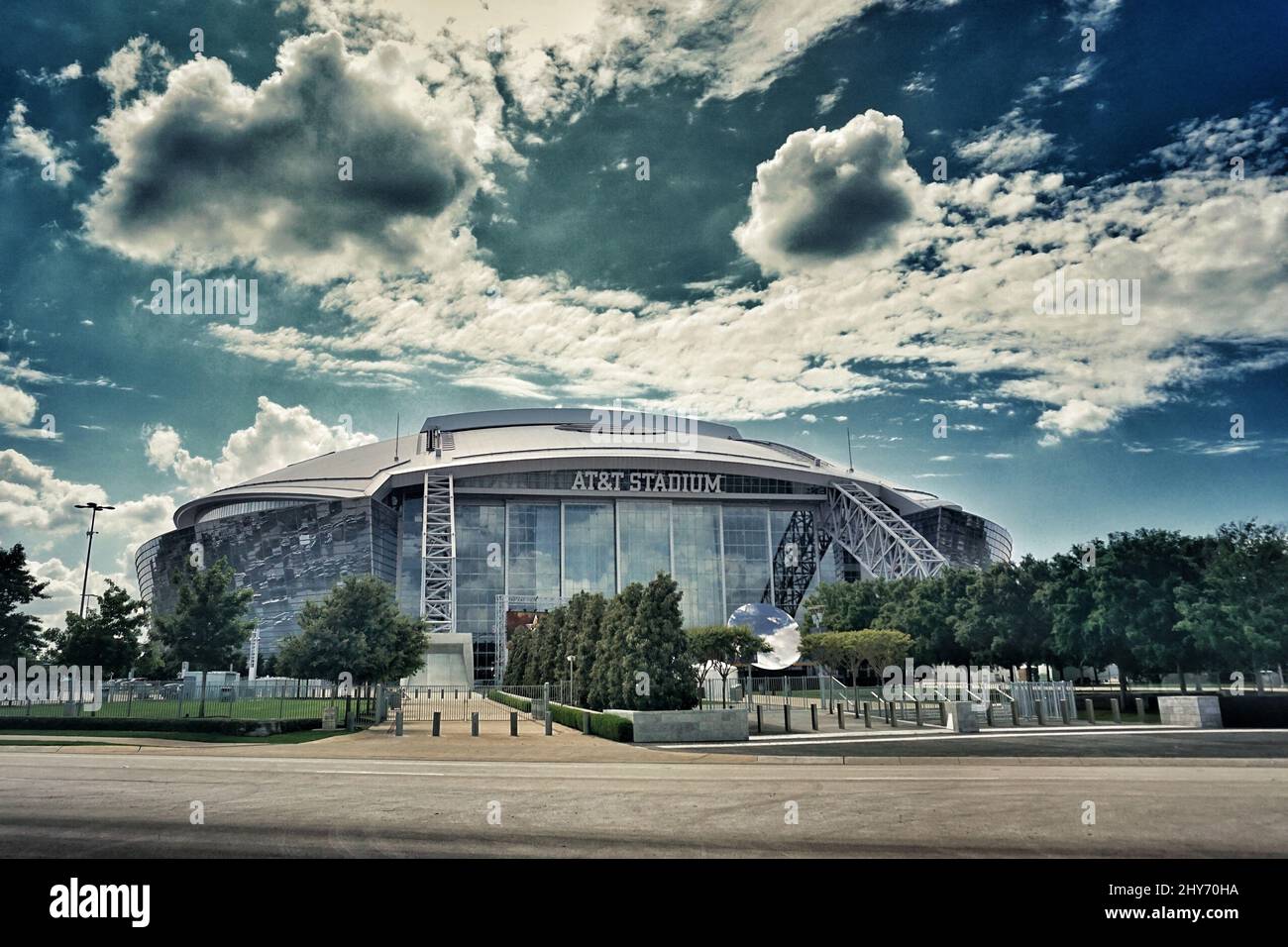 AT&T Stadium attending the 3rd Annual ACM & Cabela's Great Outdoor