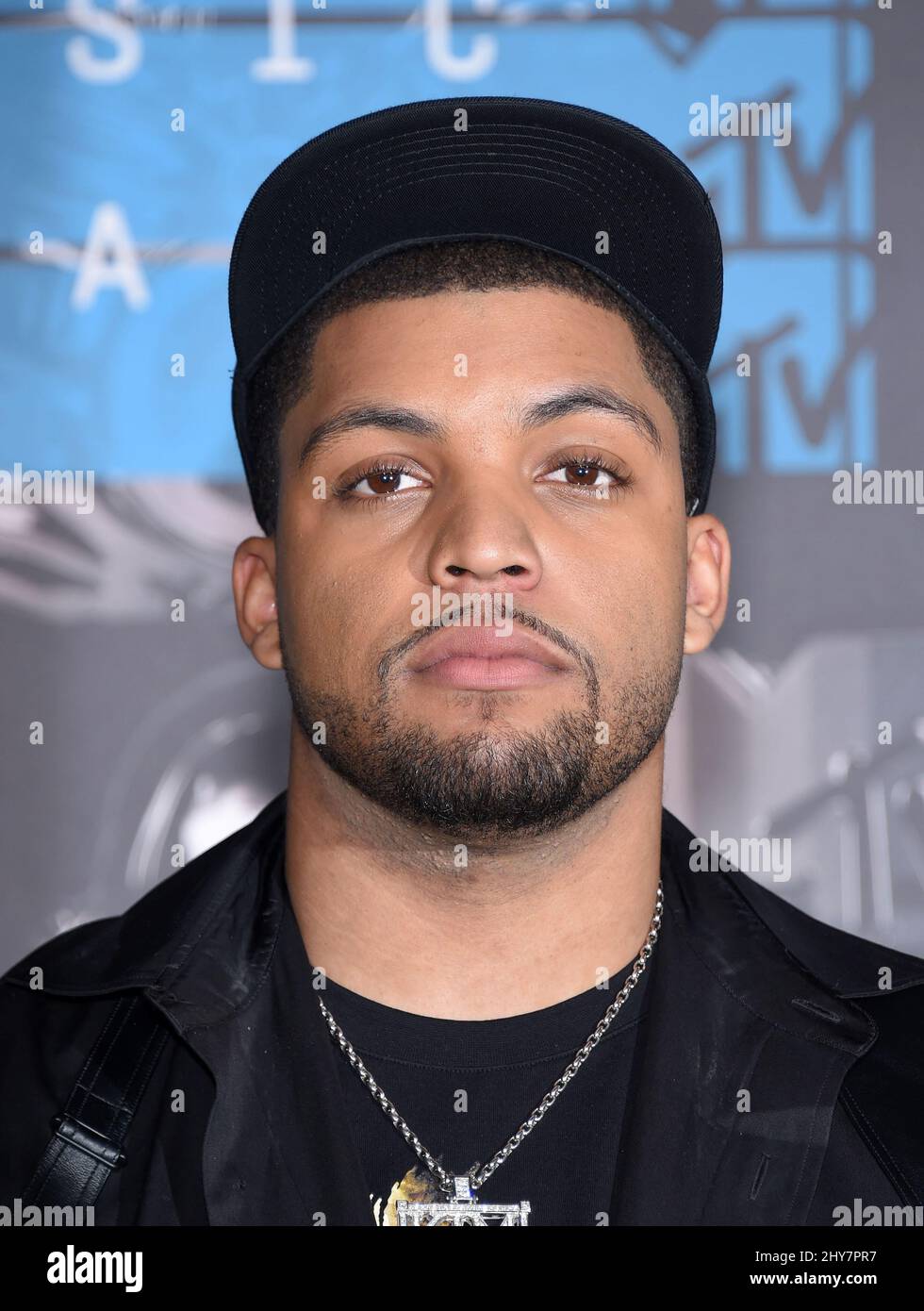 O'Shea Jackson, Jr arriving on the red carpet at the MTV Video Music