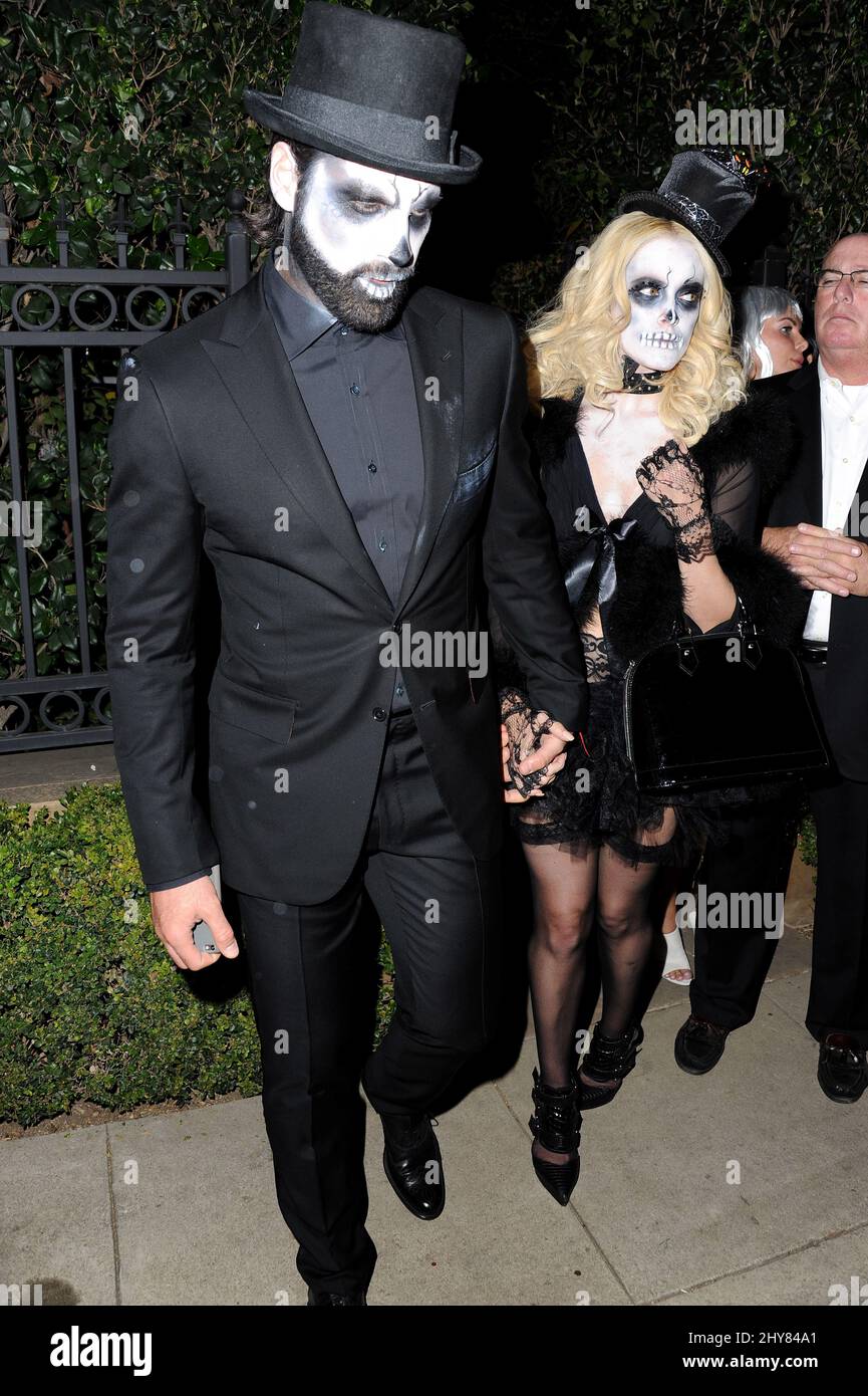 Maksim Chmerkovskiy, Peta Murgatroyd arriving for the 2015 Casamigos