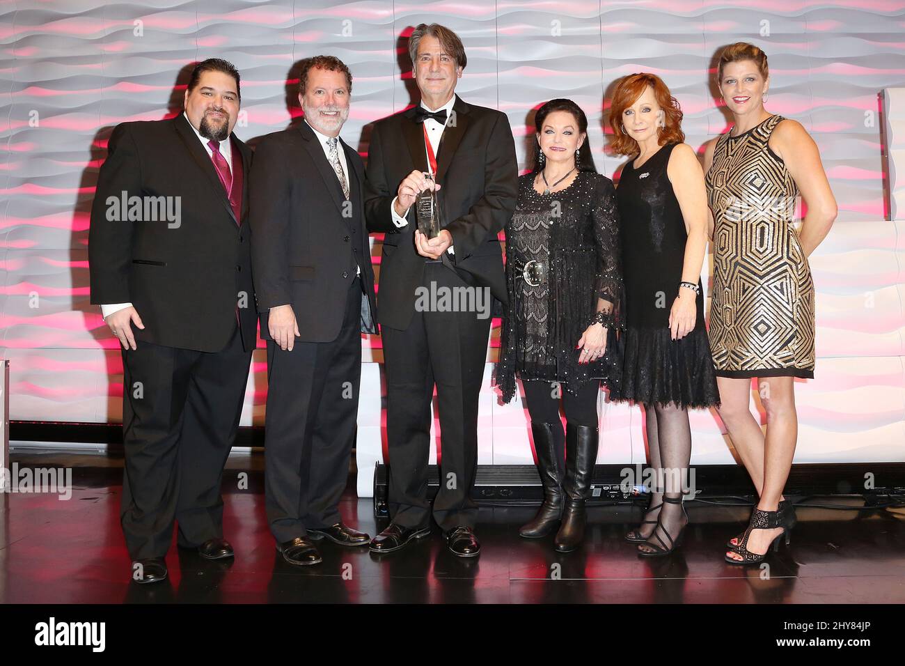 Tim Fink and and Pat Collins and Richard Leigh and Crystal Gayle and Reba McEntire and Shannon Hatch SESAC Nashville Music Awards held at the Country Music Hall of Fame Stock Photo
