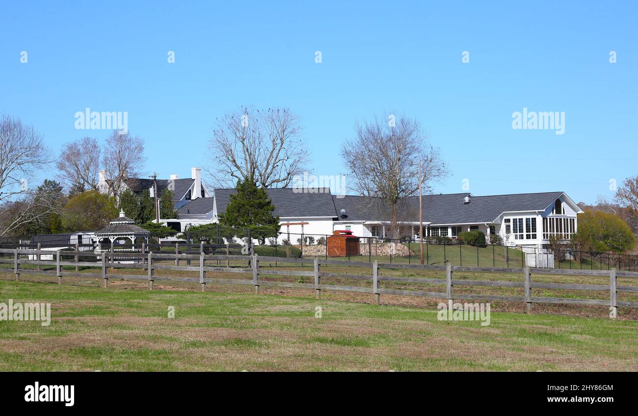 Loretta Lynn's Current Home Loretta Lynn Home and Museum Stock Photo Alamy