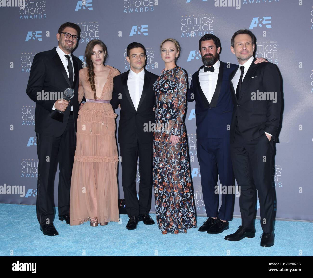 Sam Esmail, Carly Chaikin, Rami Malek, Portia Doubleday, Martin Wallstrom and Christian Slater attending the press room for the 21st Annual Critics' Choice Awards in Los Angeles, California. Stock Photo