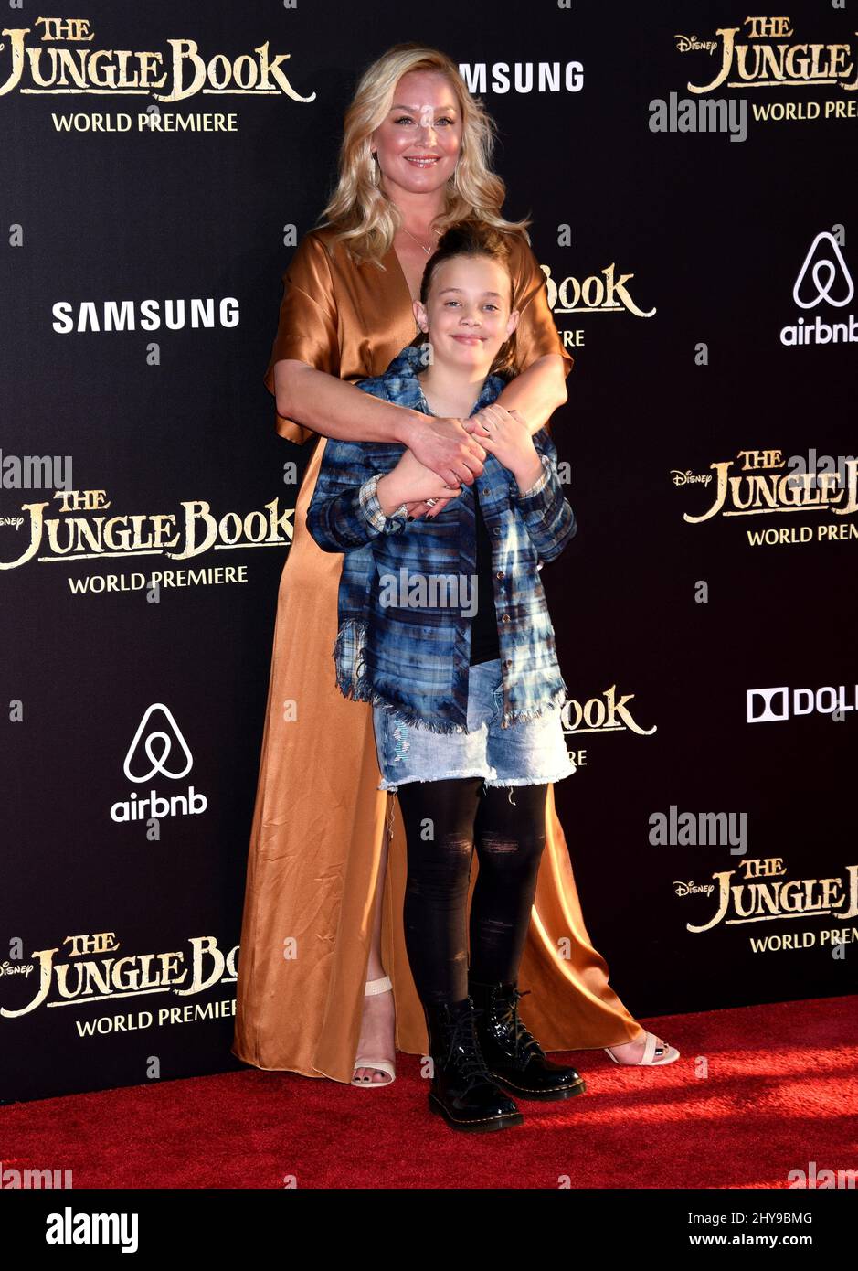 Elisabeth Rohm and daughter Easton attending the premiere of 'The