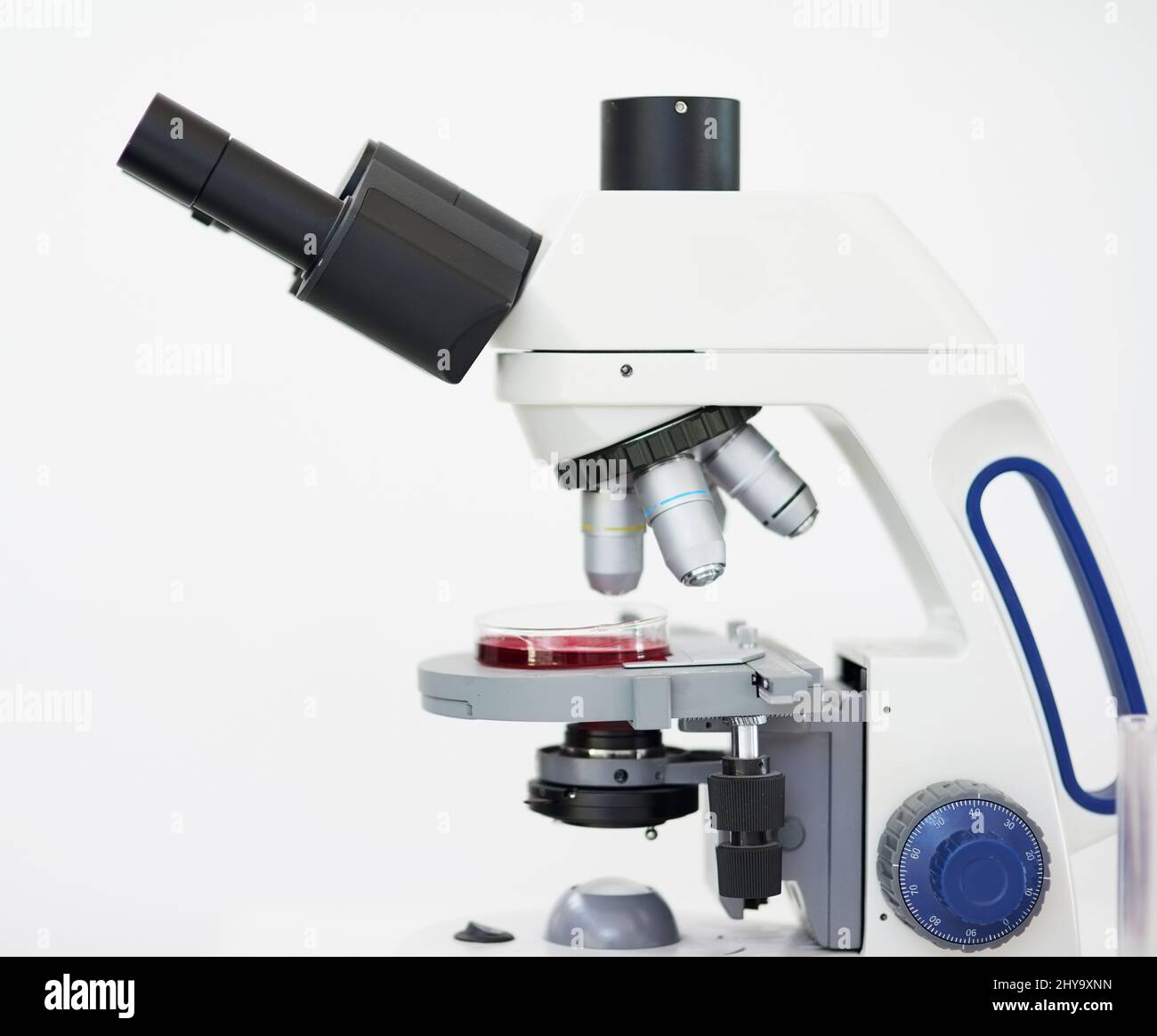 Empty new science laboratory hi-res stock photography and images - Alamy