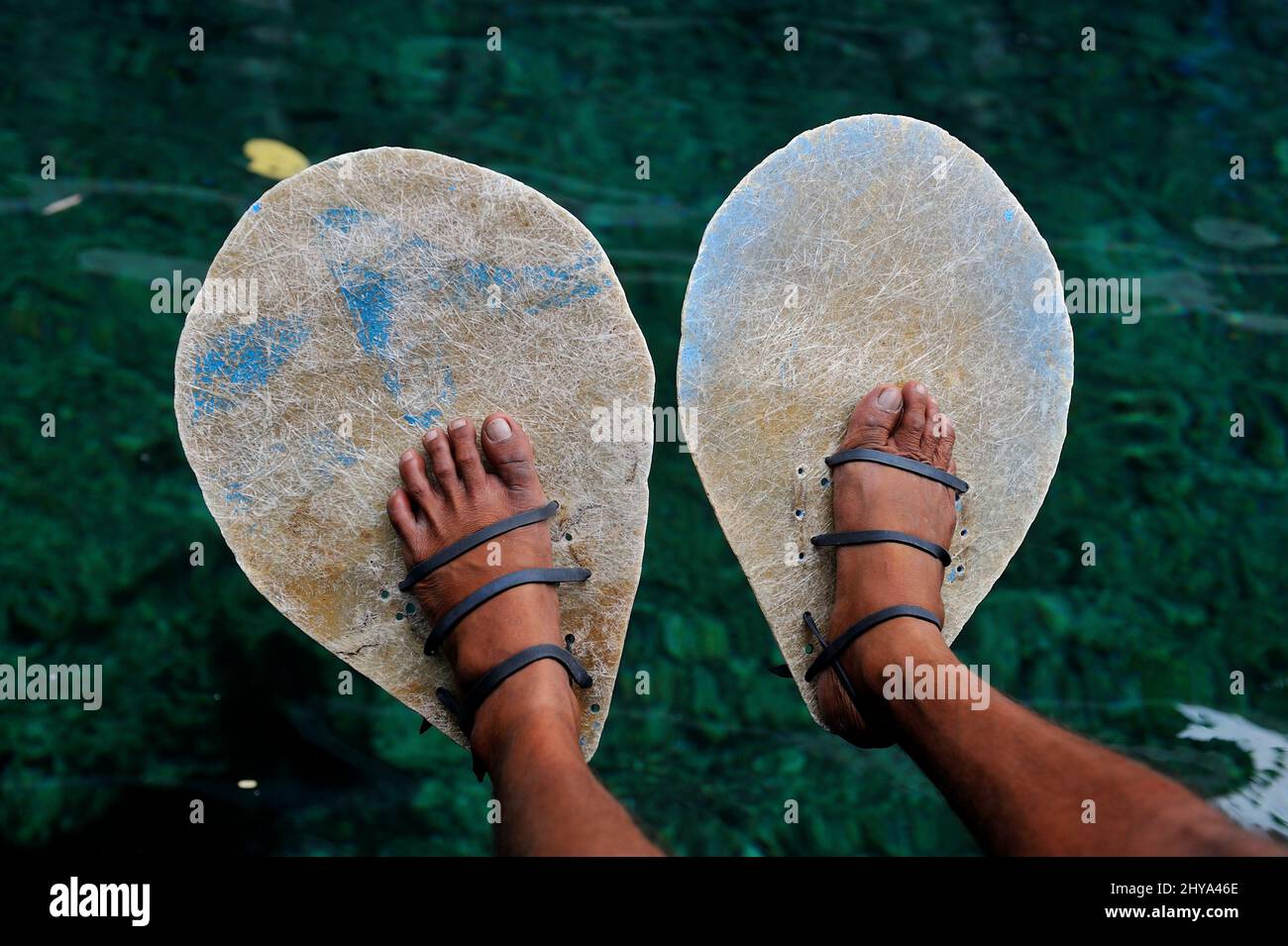 Filipino feet hires stock photography and images Alamy