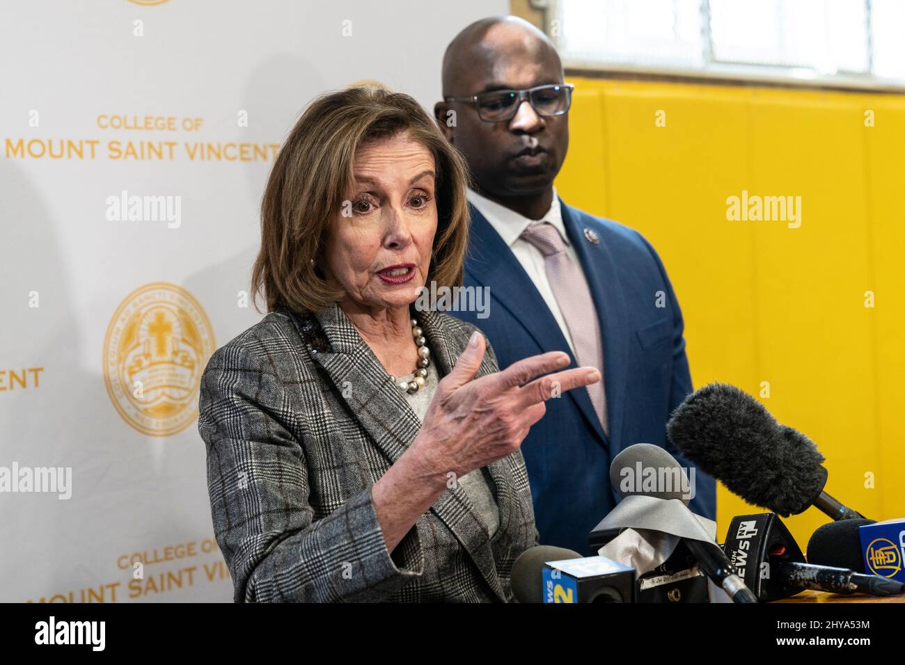 New York, NY - March 14, 2022: Representative Jamaal Bowman and Speaker Nancy Pelosi holding town hall at Mount Saint Vincent College Stock Photo