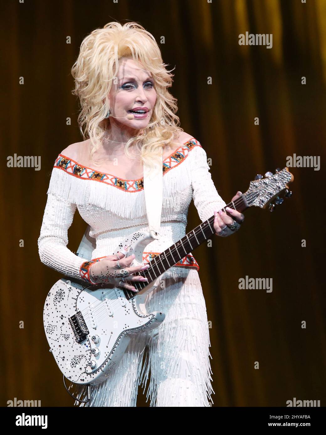 Dolly Parton performs during Dolly Parton's Pure and Simple Tour at the MTS Centre Stock Photo
