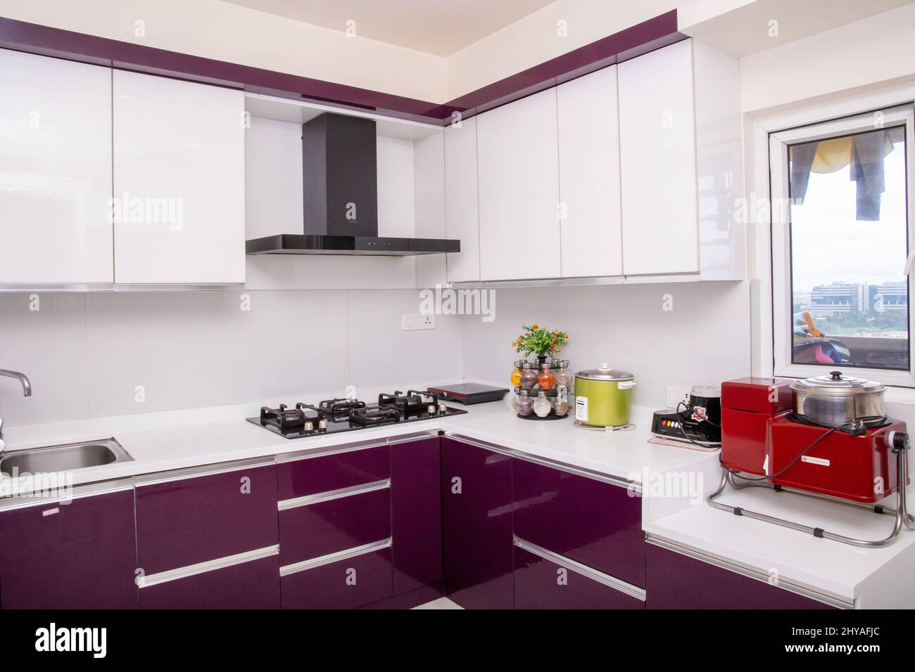 Interior of modern kitchen Stock Photo - Alamy