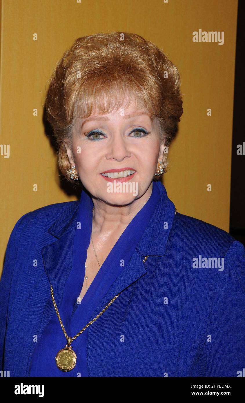 Debbie Reynolds attending The Hollywood Show Held at the Burbank Airport Marriott, October 10, 2009 Burbank, Ca. Stock Photo