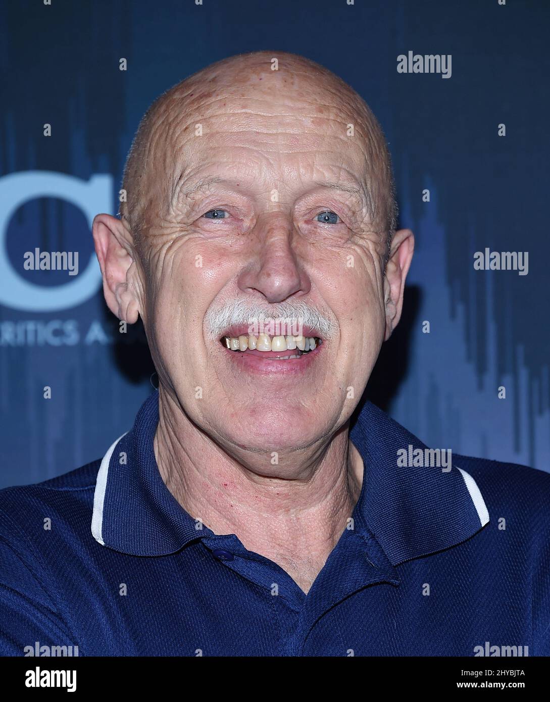 Incredible dr pol. Доктор пол мичиган. Jan pol. Jan pol. Jan pol.