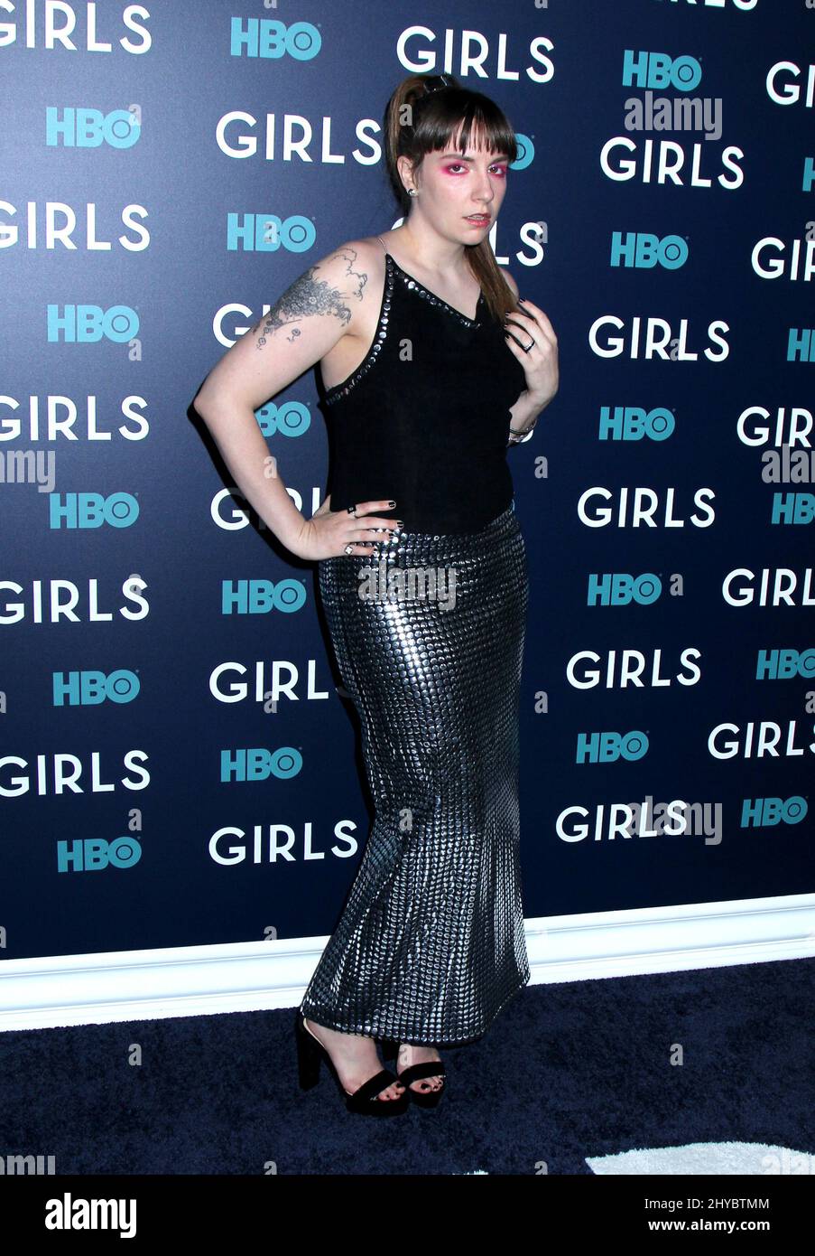 Lena Dunham Attending The Girls Sixth And Final Season Premiere Held At 