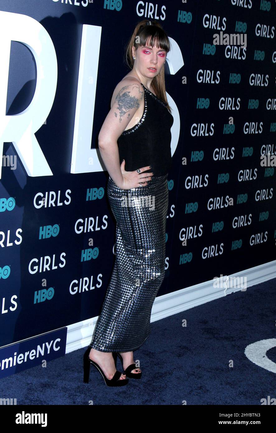 Lena Dunham Attending The Girls Sixth And Final Season Premiere Held At
