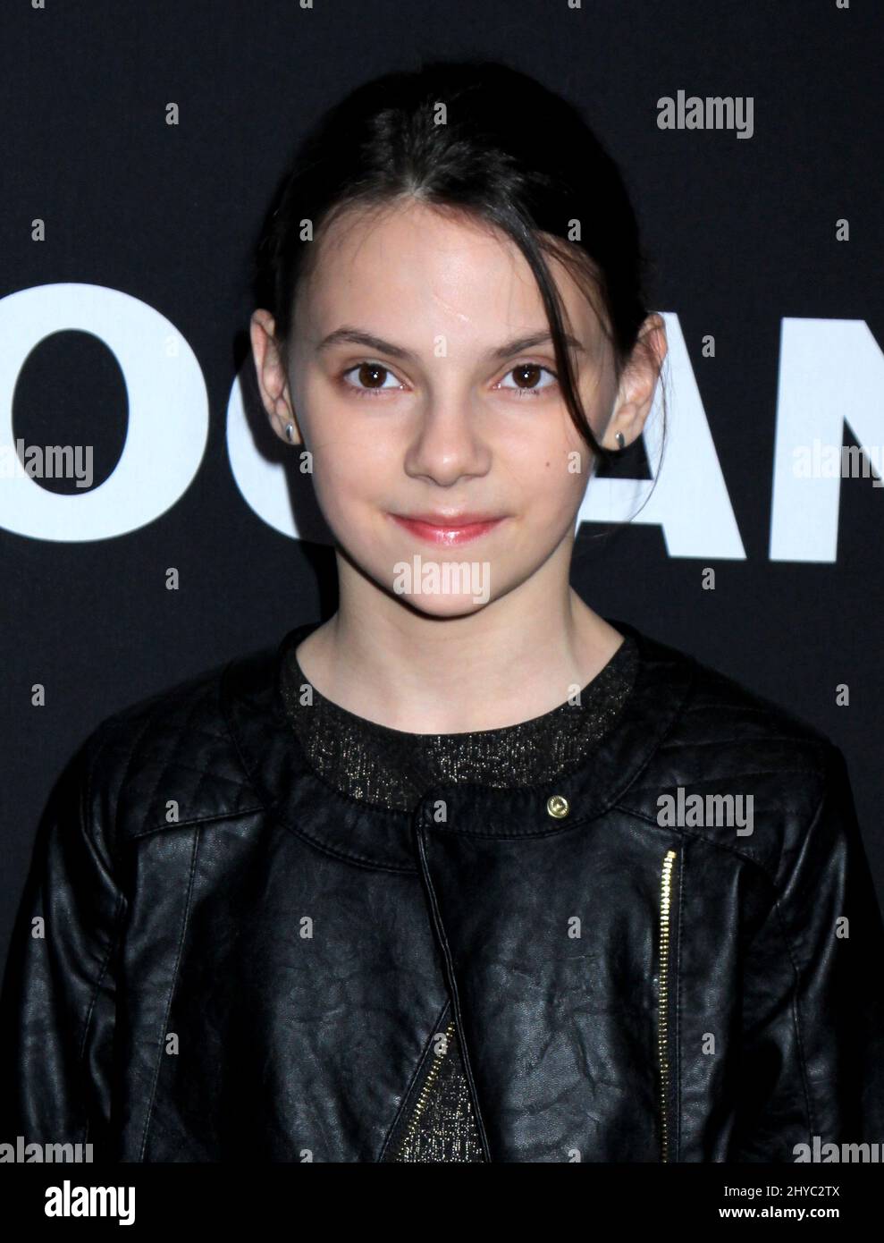 Дафни кин сейчас 2020. Дафни кин сейчас. Dafne keen logan. Дафни кин сейчас. Дафни кин украденные фото.