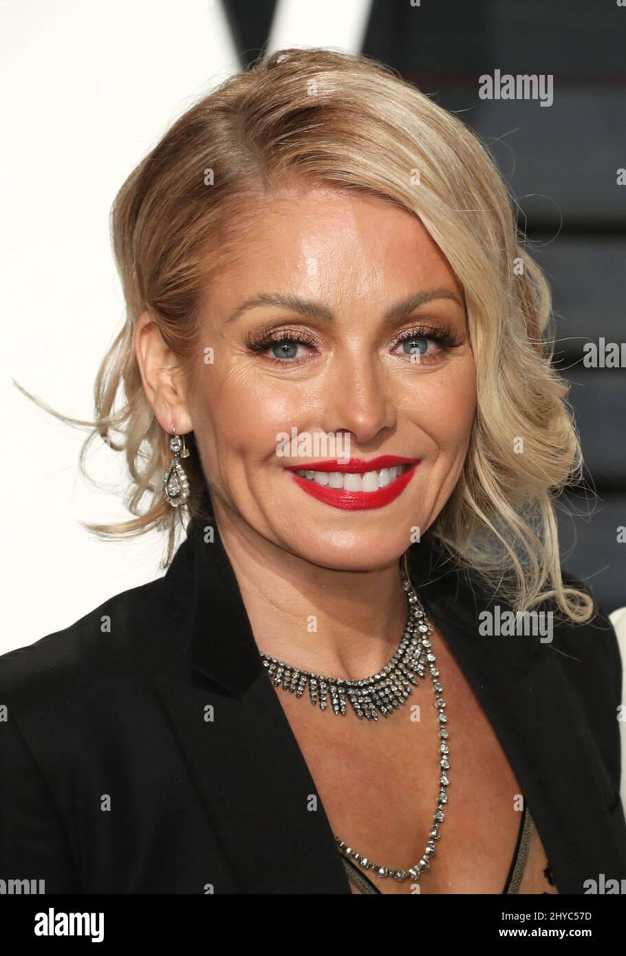 Kelly Ripa arriving at the Vanity Fair Oscar Party in Beverly Hills
