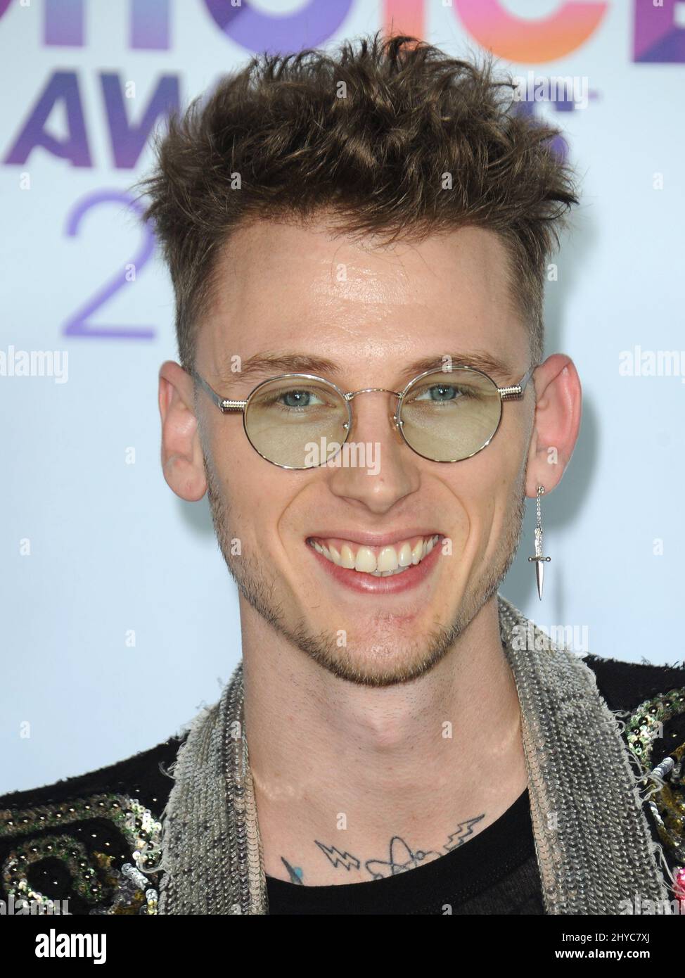 Machine Gun Kelly arrives at the Kids' Choice Awards 2017 - Arrivals held at USC Galen Center Stock Photo