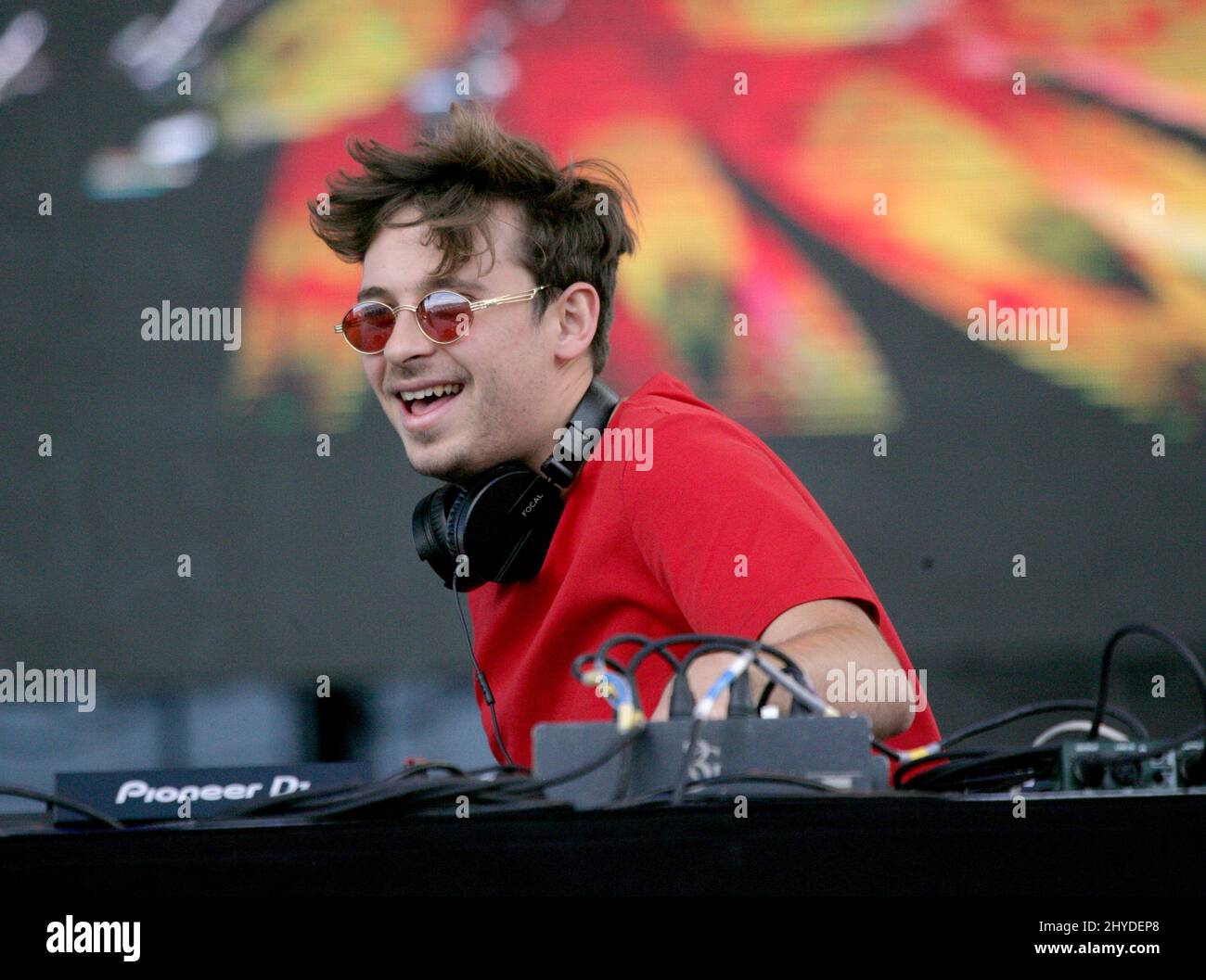 Flume performing at the daytime village at the 2017 iHeart Music