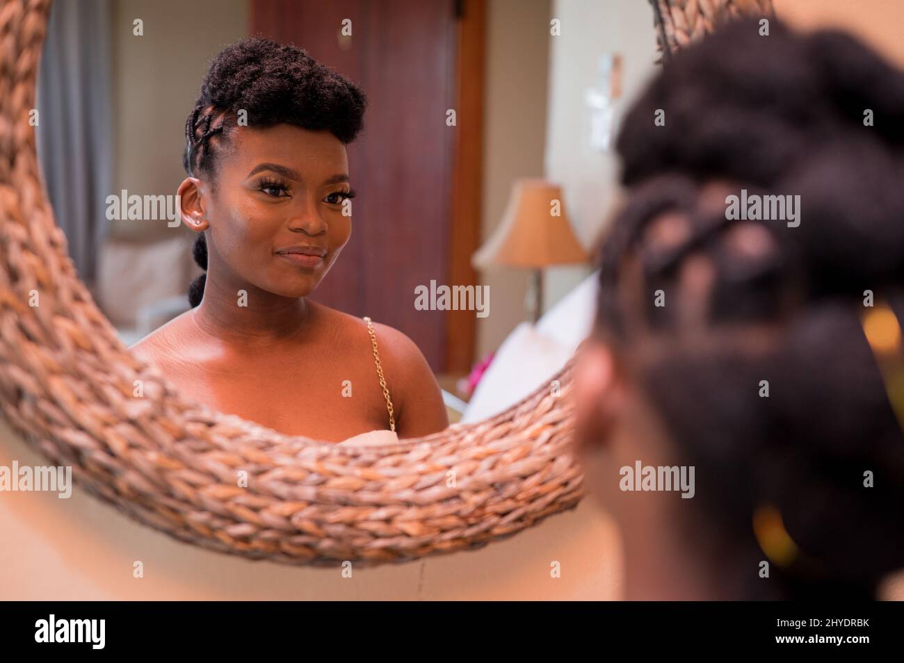 African woman face looking up hi-res stock photography and images - Alamy