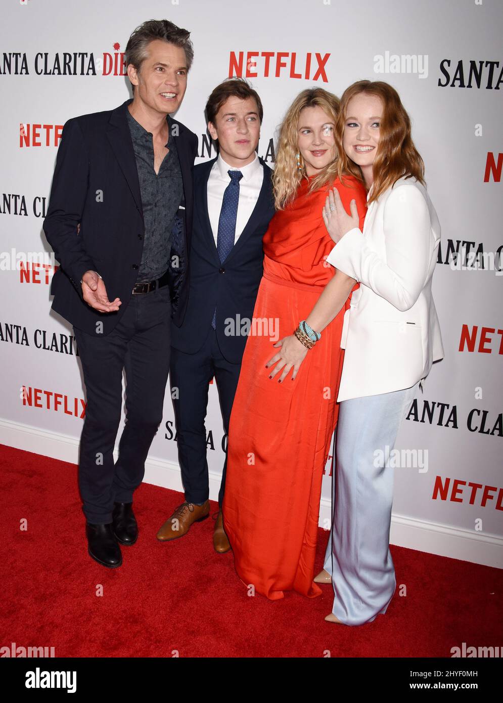 Timothy Olyphant, Skyler Gisondo, Drew Barrymore and Liv Hewson ...
