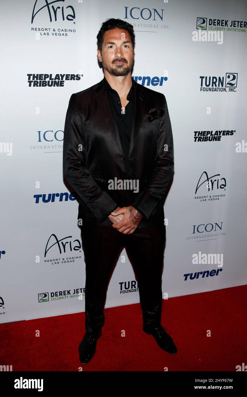 Sheldon Souray arrives at the Derek Jeter Celebrity Invitational Gala