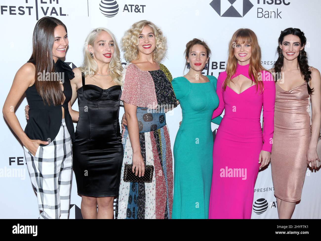 Elena Ghenoui, Jemima Kirke, Lola Kirke, Emma Forrest, Alice Eve