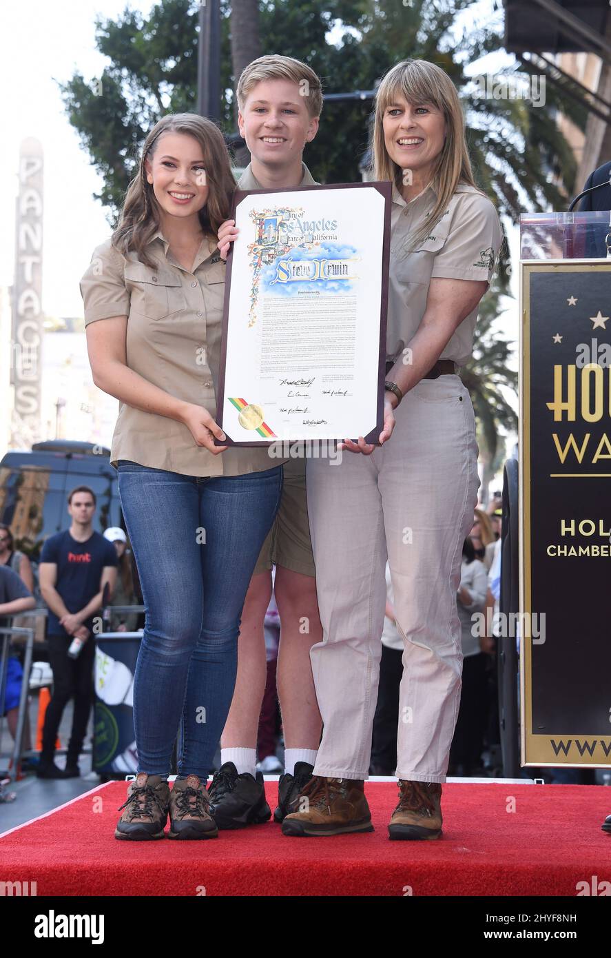 Bindi Irwin, Terri Irwin and Robert Irwin attends Steve Irwin's ...