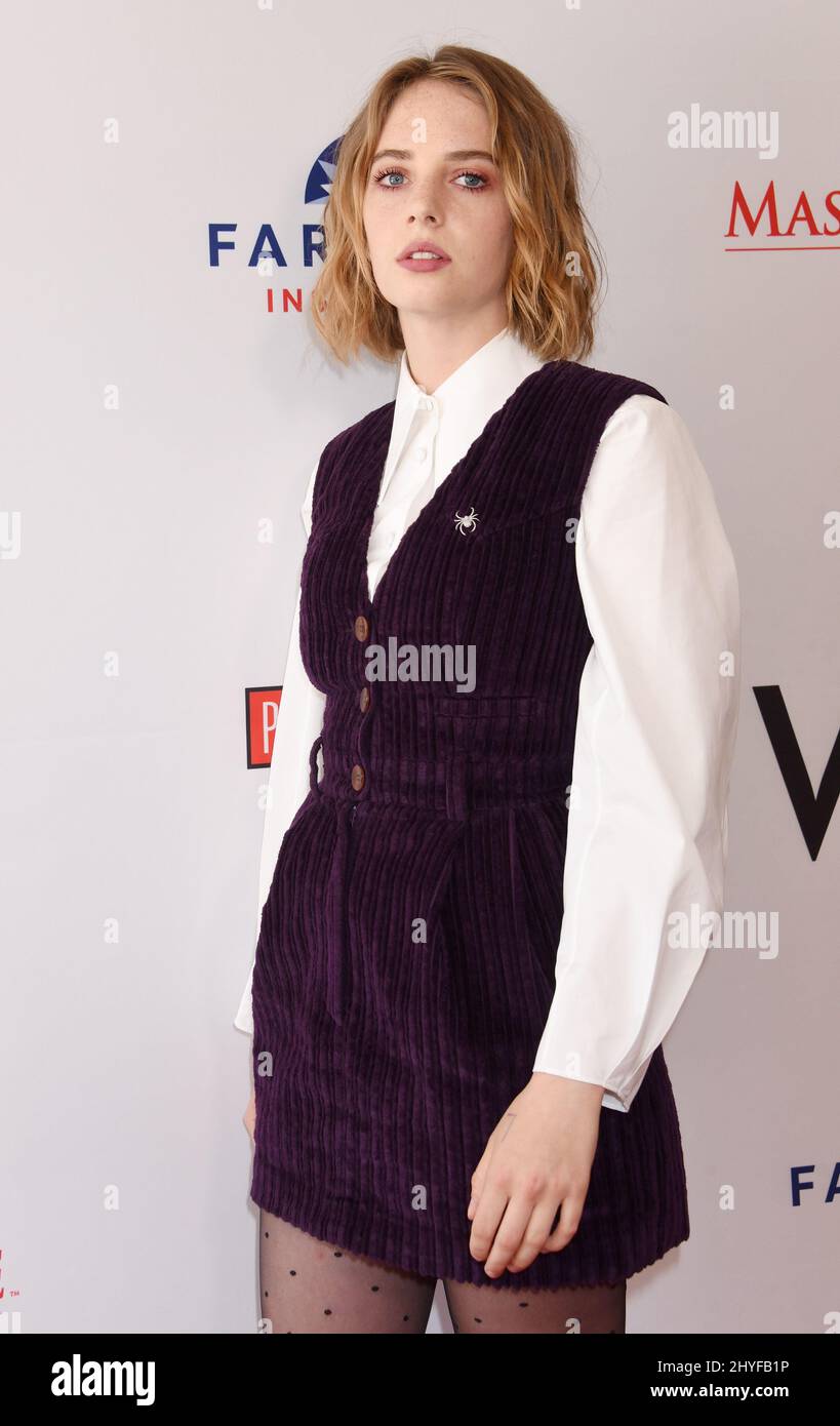 Discover more than 63 maya hawke wallpaper best - in.cdgdbentre