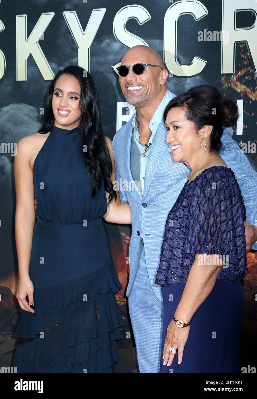 Simone Alexandra Johnson, Dwayne Johnson & mother Ata Johnson attending