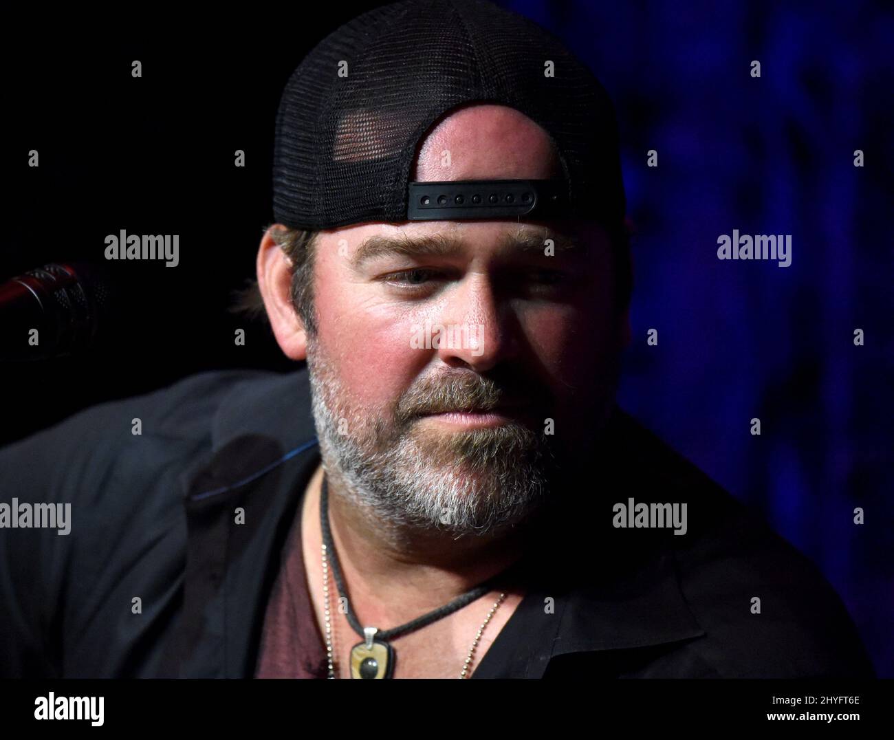 Lee Brice performing during The Analog Series benefiting Folds of Honor
