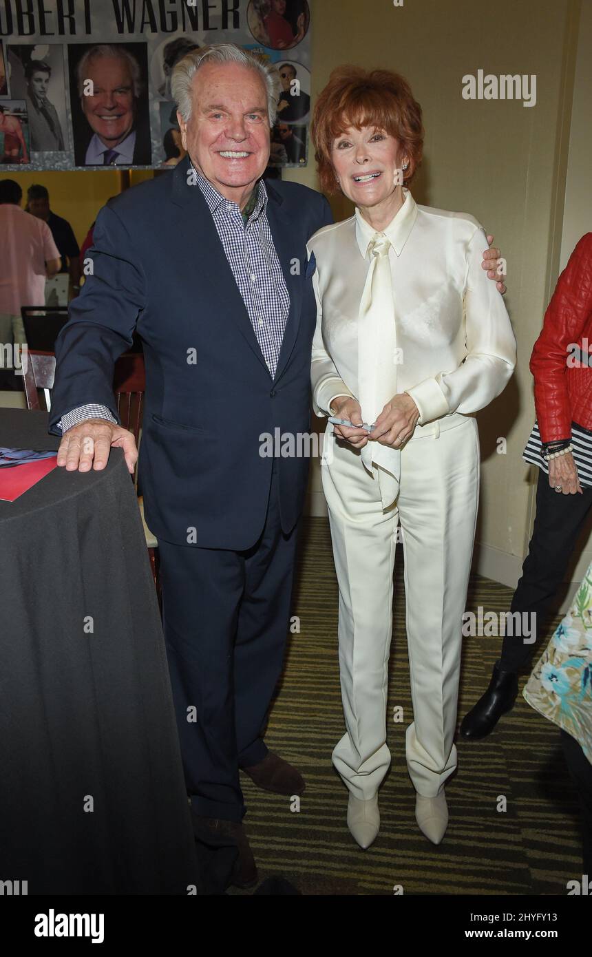 Jill st john hi-res stock photography and images - Alamy