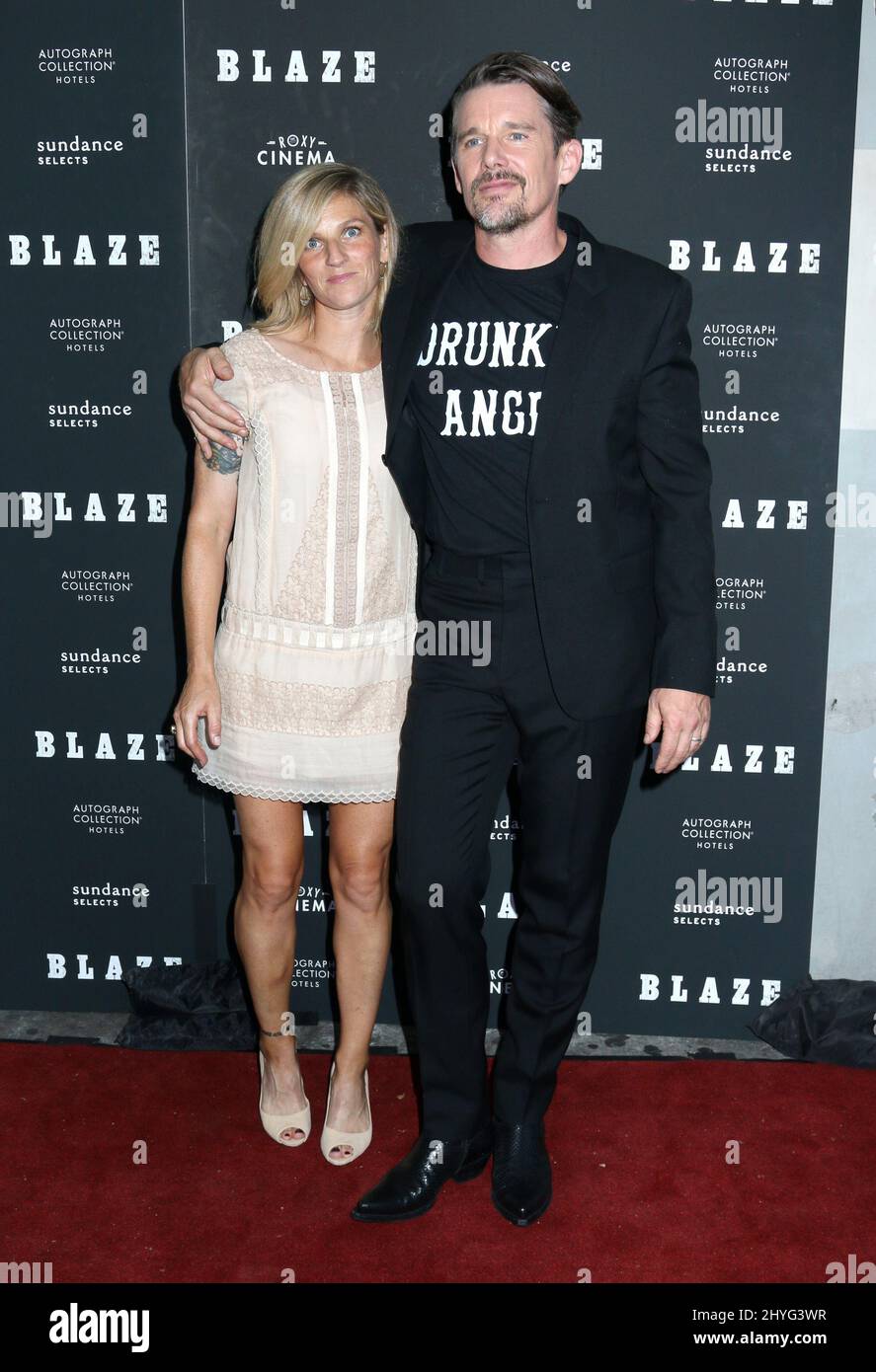 Ethan hawke and wife ryan hawke hi-res stock photography and images - Alamy