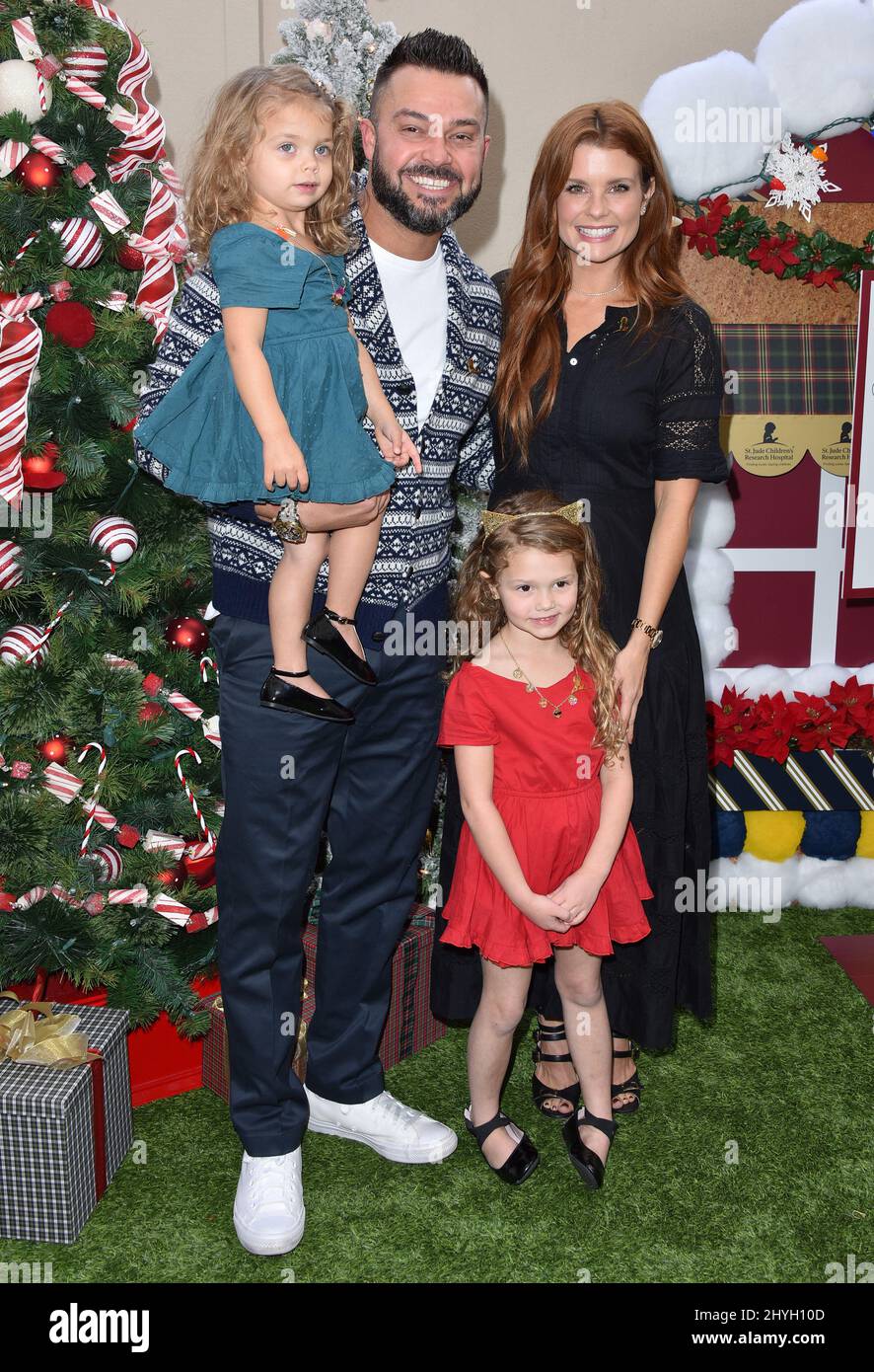 Sailor Stevie Swisher, Nick Swisher, Emerson Jay Swisher, JoAnna Garcia Swisher arriving for the Brooks Brothers x St. Jude Holiday Event held at the Beverly Wilshire Hotel on December 9, 2018 in Beverly Hills, Los Angeles Stock Photo