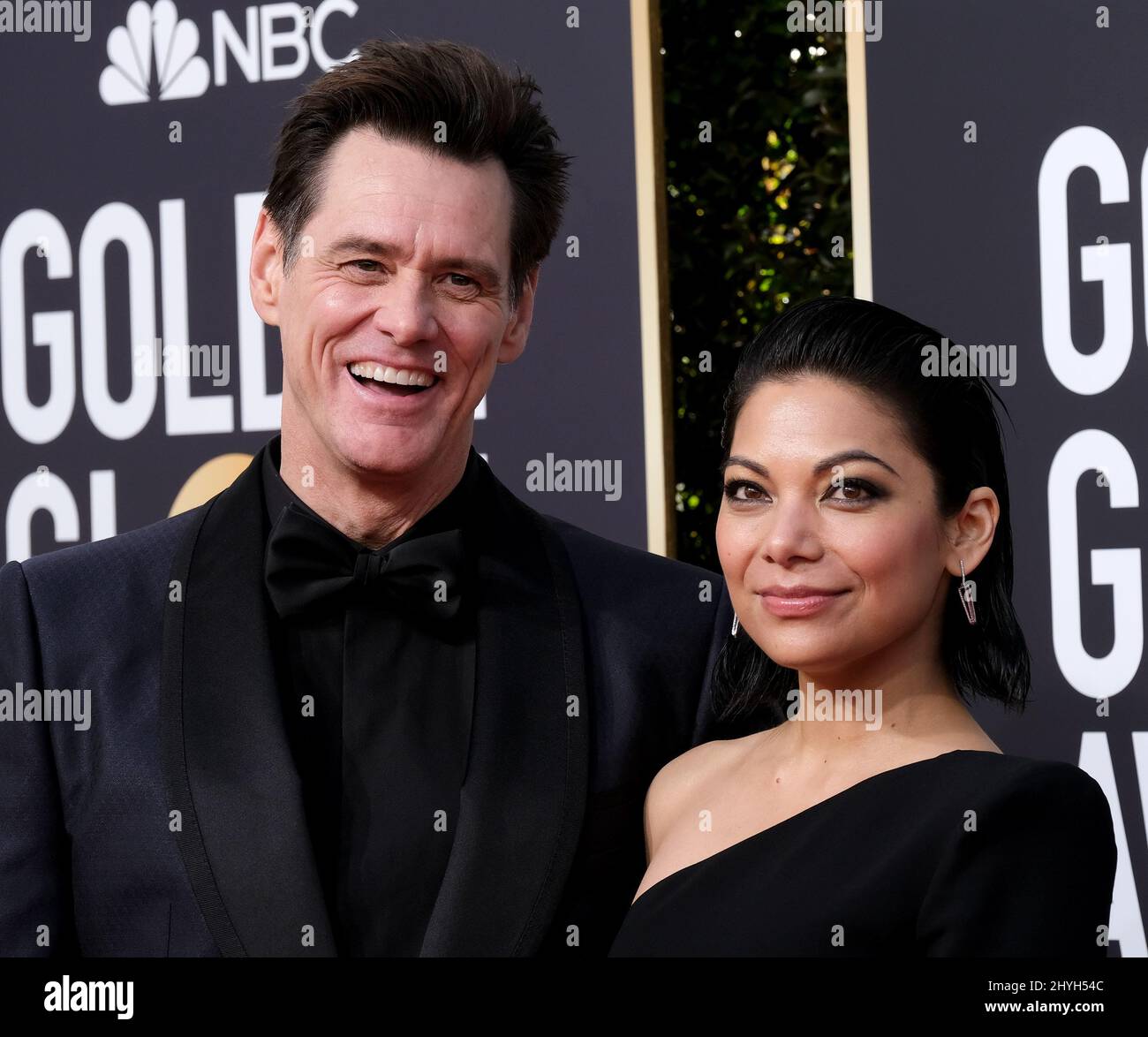 Jim Carrey and Ginger Gonzaga at the 76th Annual Golden Globe Awards