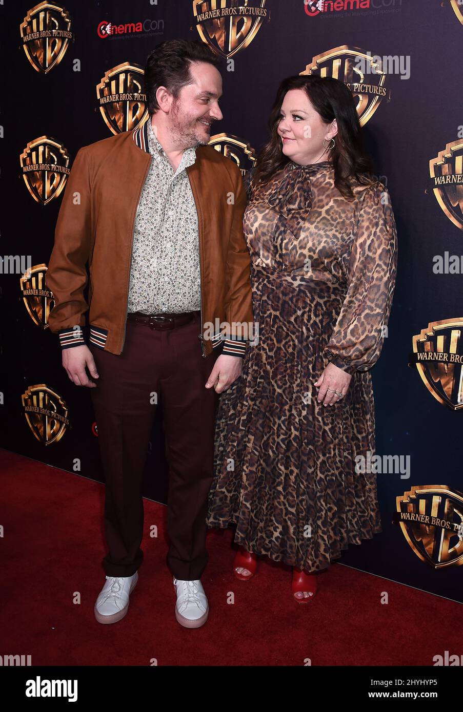 Ben Falcone and Melissa McCarthy at the Warner Bros. presentation during CinemaCon 2019 held at Caesars Palace Stock Photo