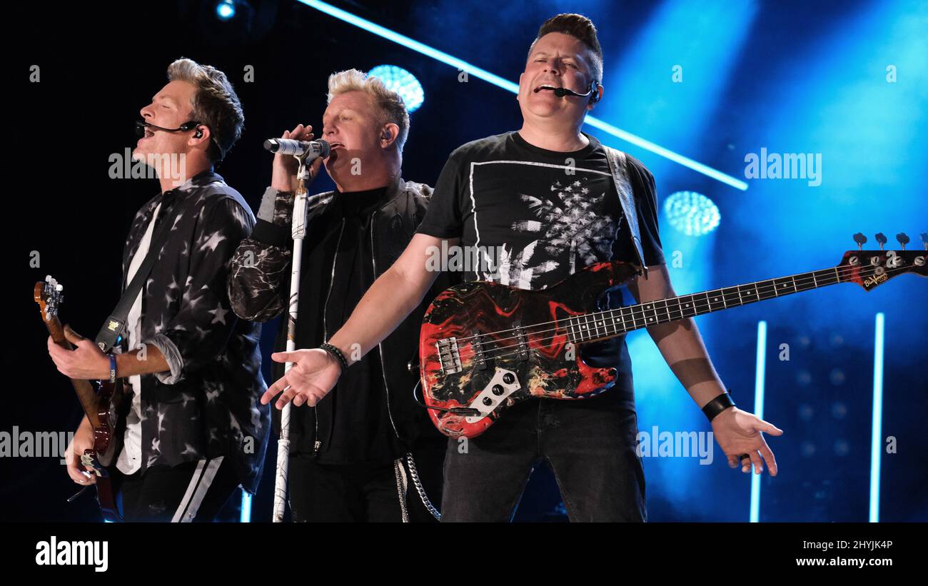 Rascal flatts 2019 hi-res stock photography and images - Alamy