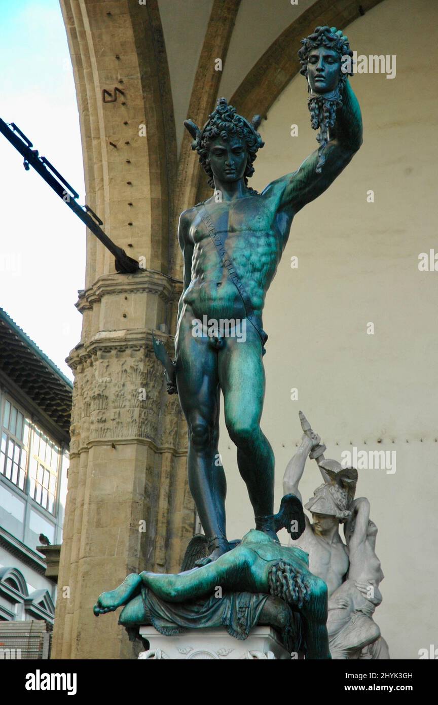 Statua di perseo firenze hires stock photography and images Alamy
