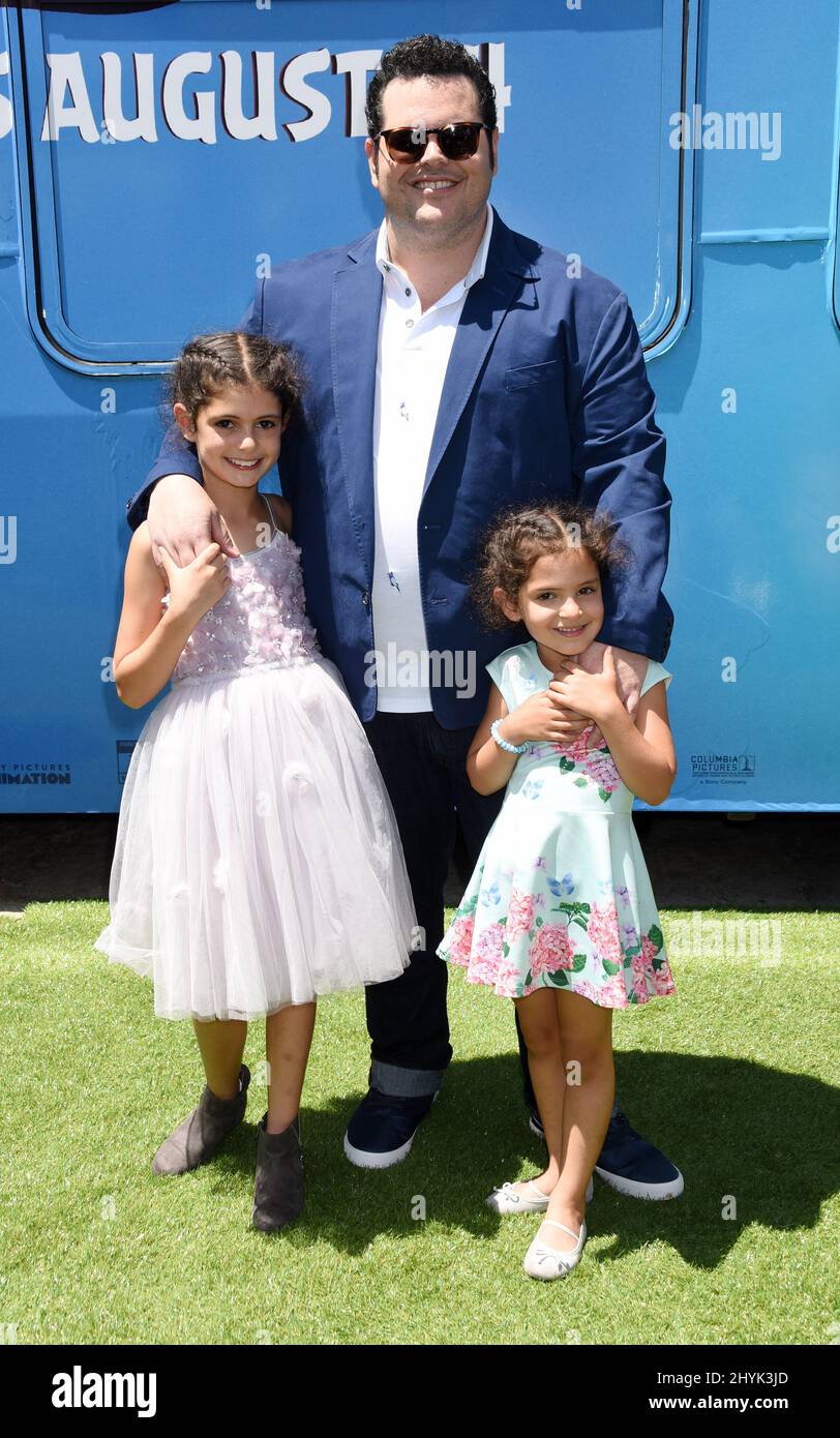 Josh Gad, Ava Gad and Isabella Gad at 'The Angry Birds Movie 2' World