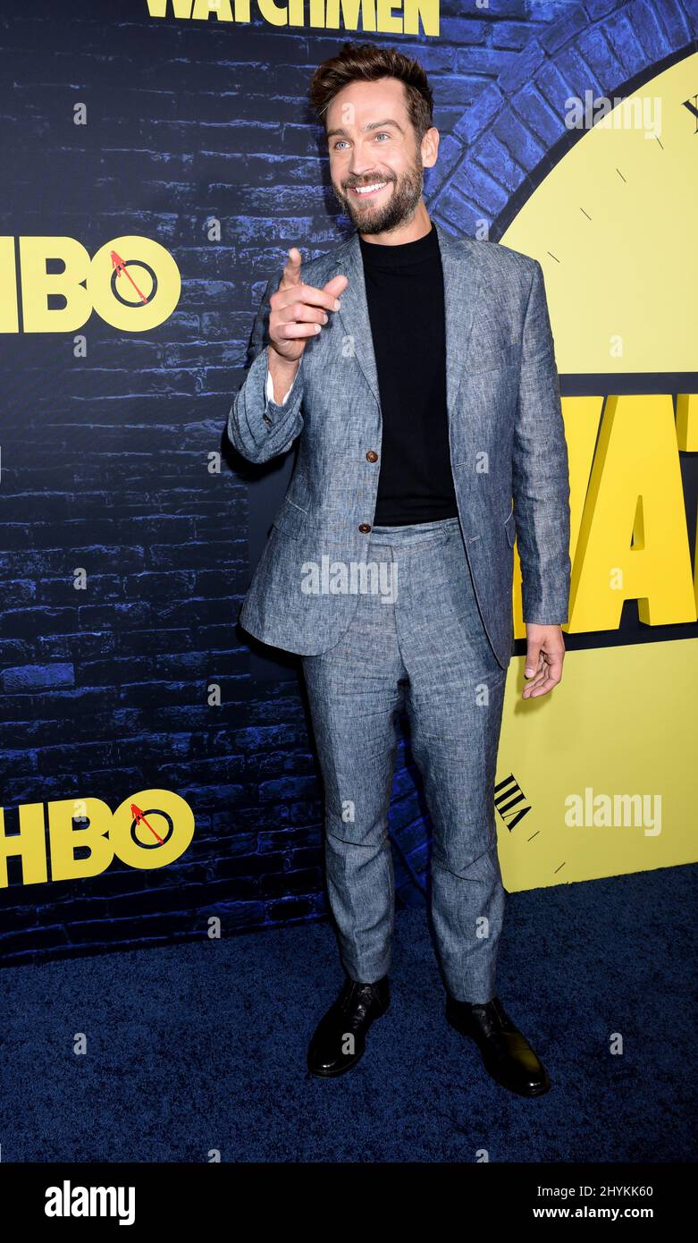 tom-mison-attending-the-hbo-s-watchmen-los-angeles-premiere-held-at