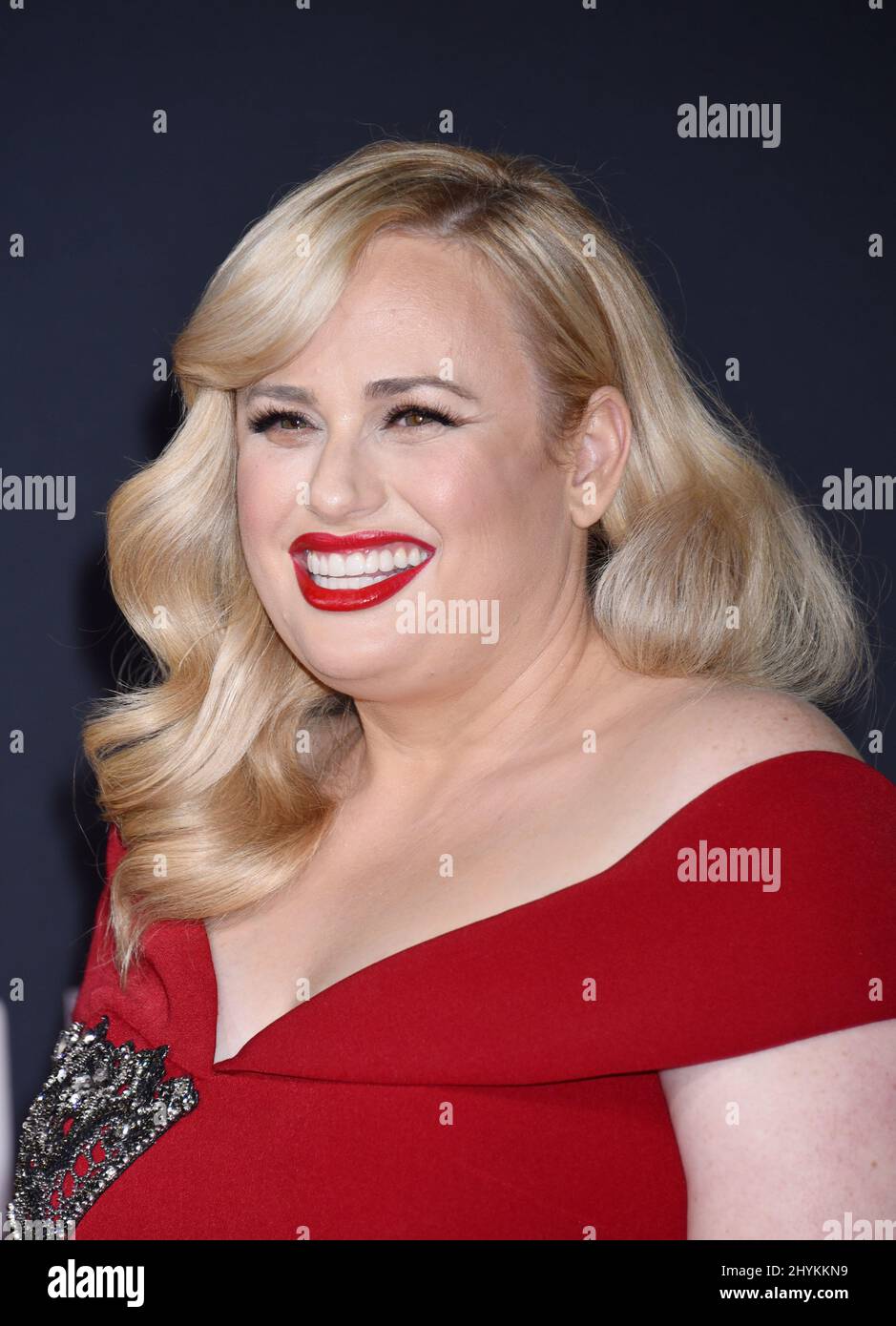 Rebel Wilson arriving at Fox Searchlight's JoJo Rabbit premiere in Los Angeles, held at the Hollywood American Legion Post 43 Stock Photo