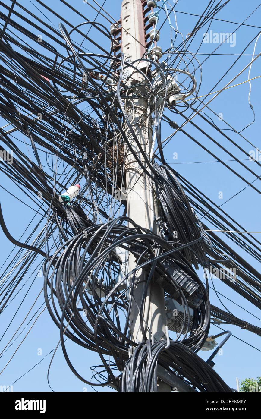 Chaos, cables on a power line, Chau Doc, Vietnam Stock Photo - Alamy