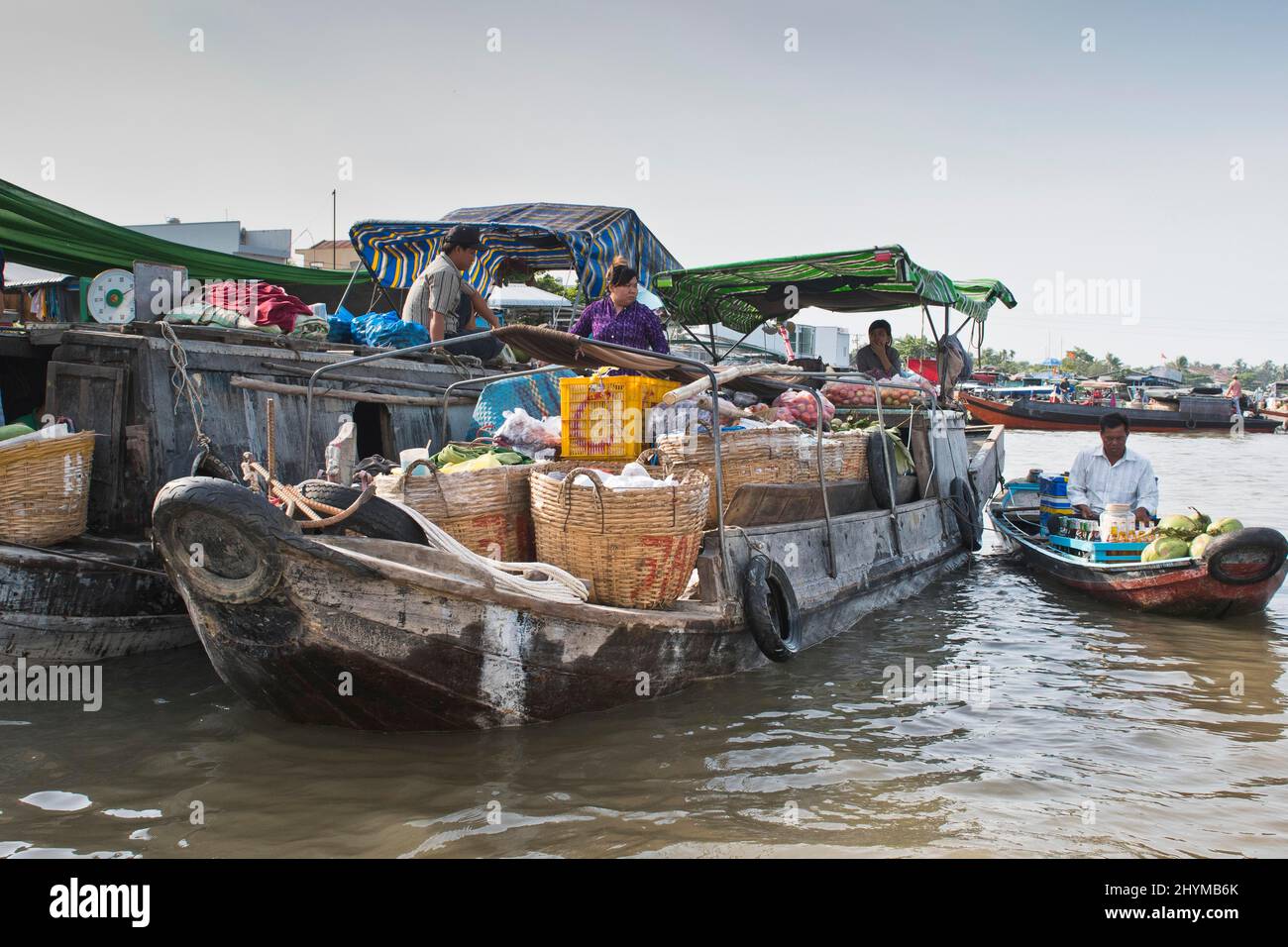 Floating wholesale market, Can Tho, Vietnam Stock Photo