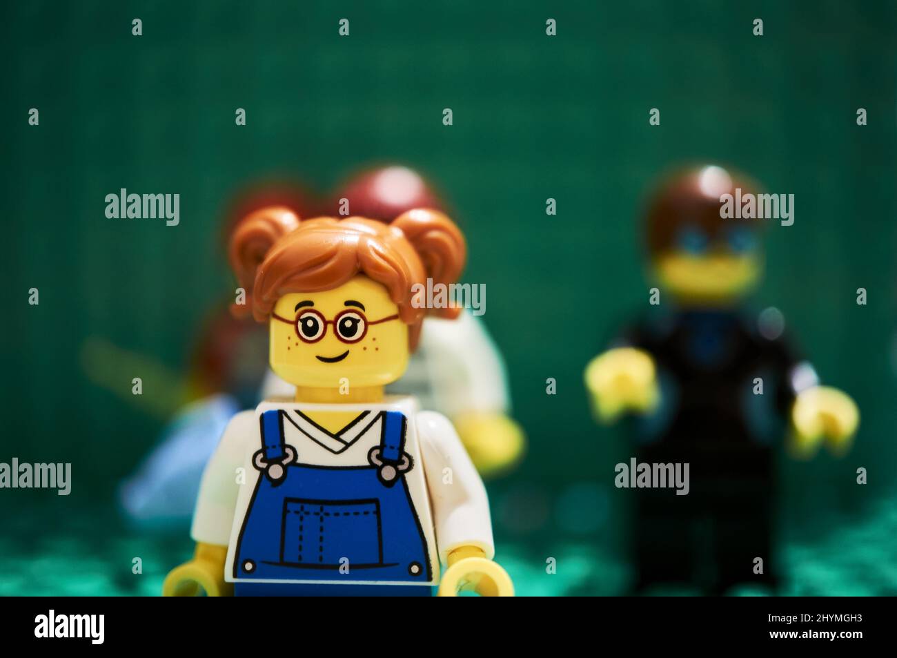 Lego girl with glasses shop